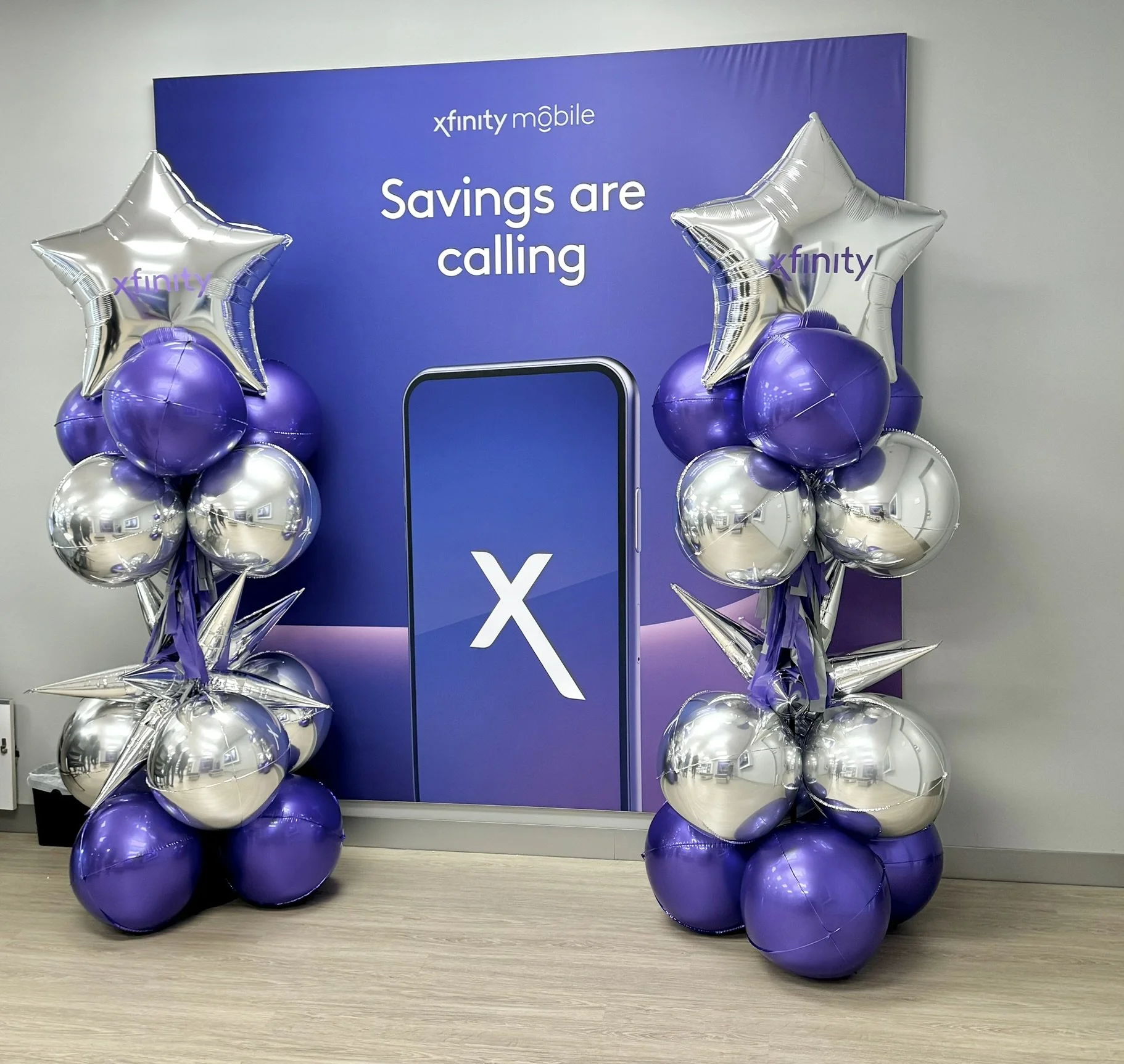 Xfinity-corporate-event-balloon-decorations-custom-branded-purple-silver.JPEG