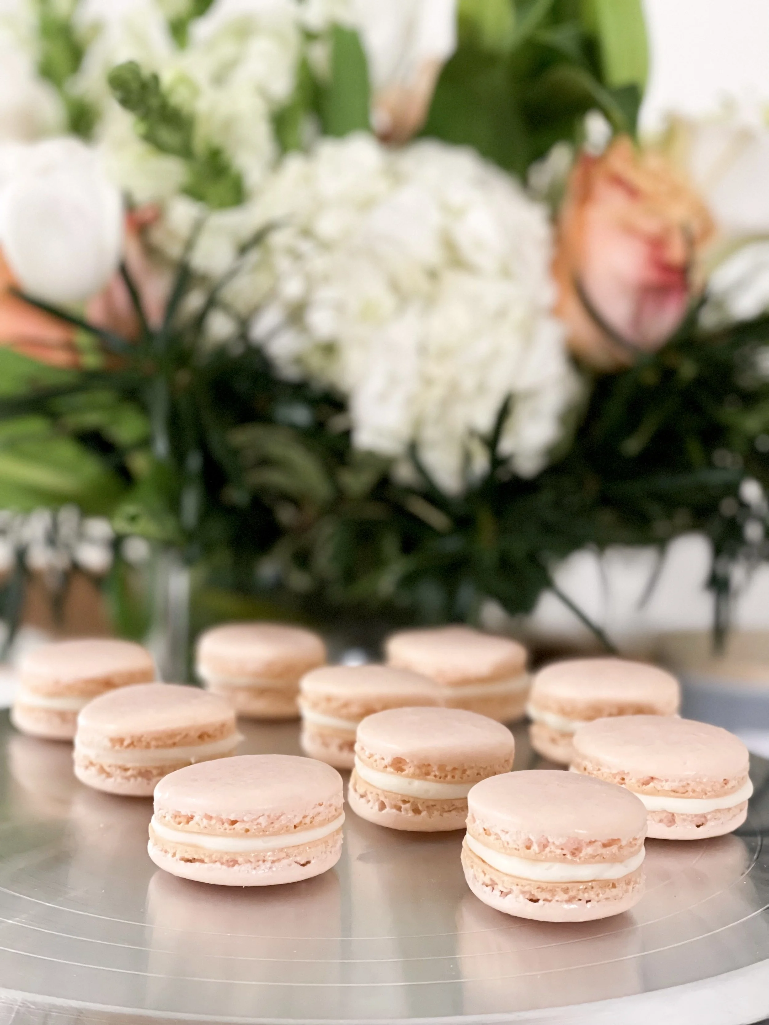 MACRONS