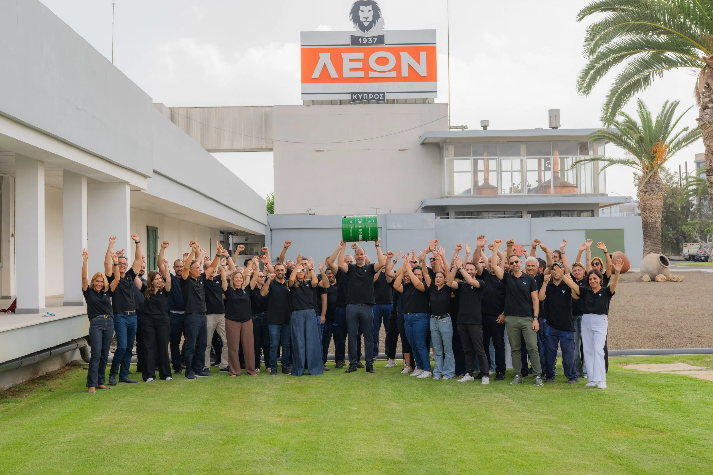 Team Photo 2.jpg