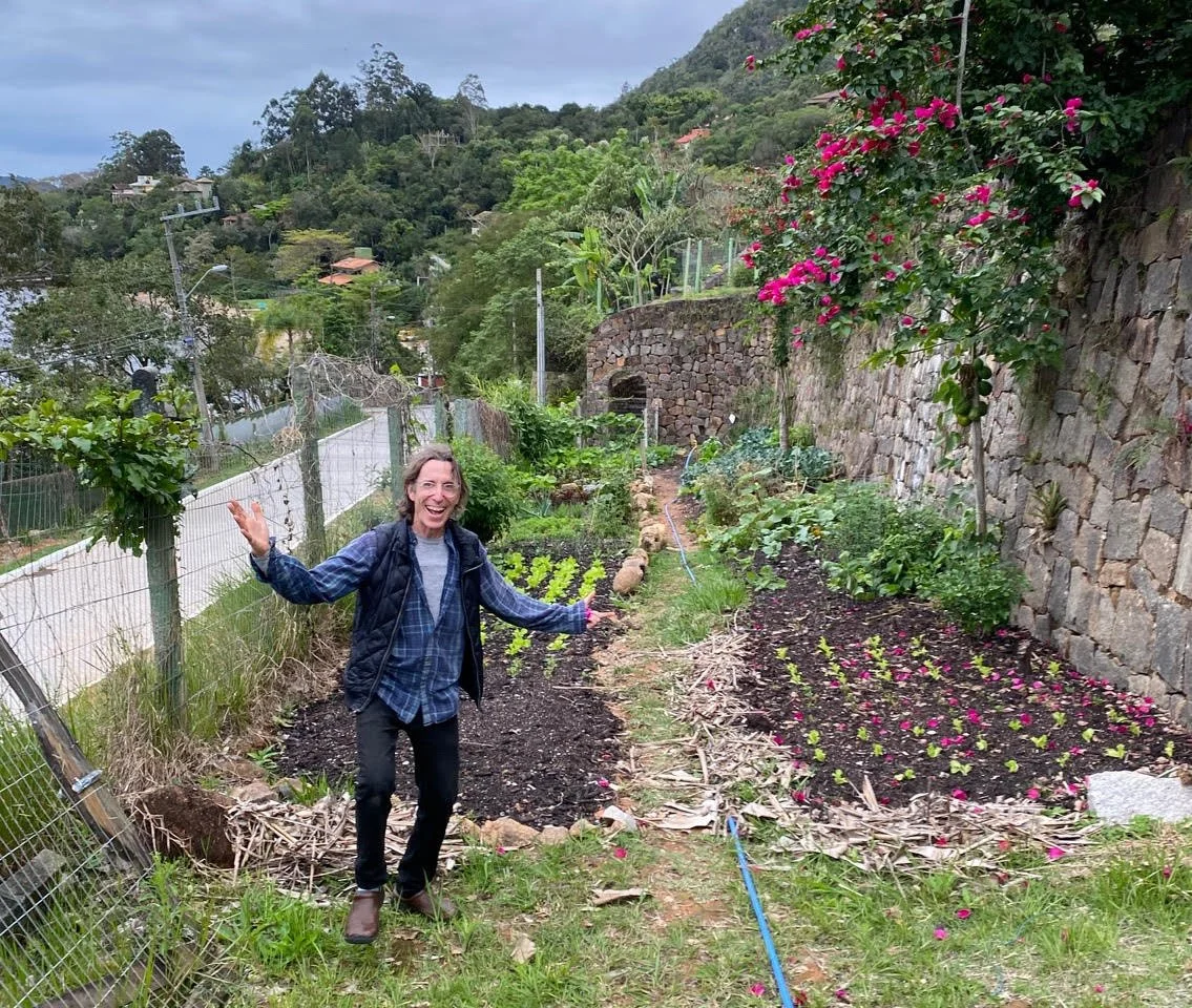 Between the Body and the Breathing Earth