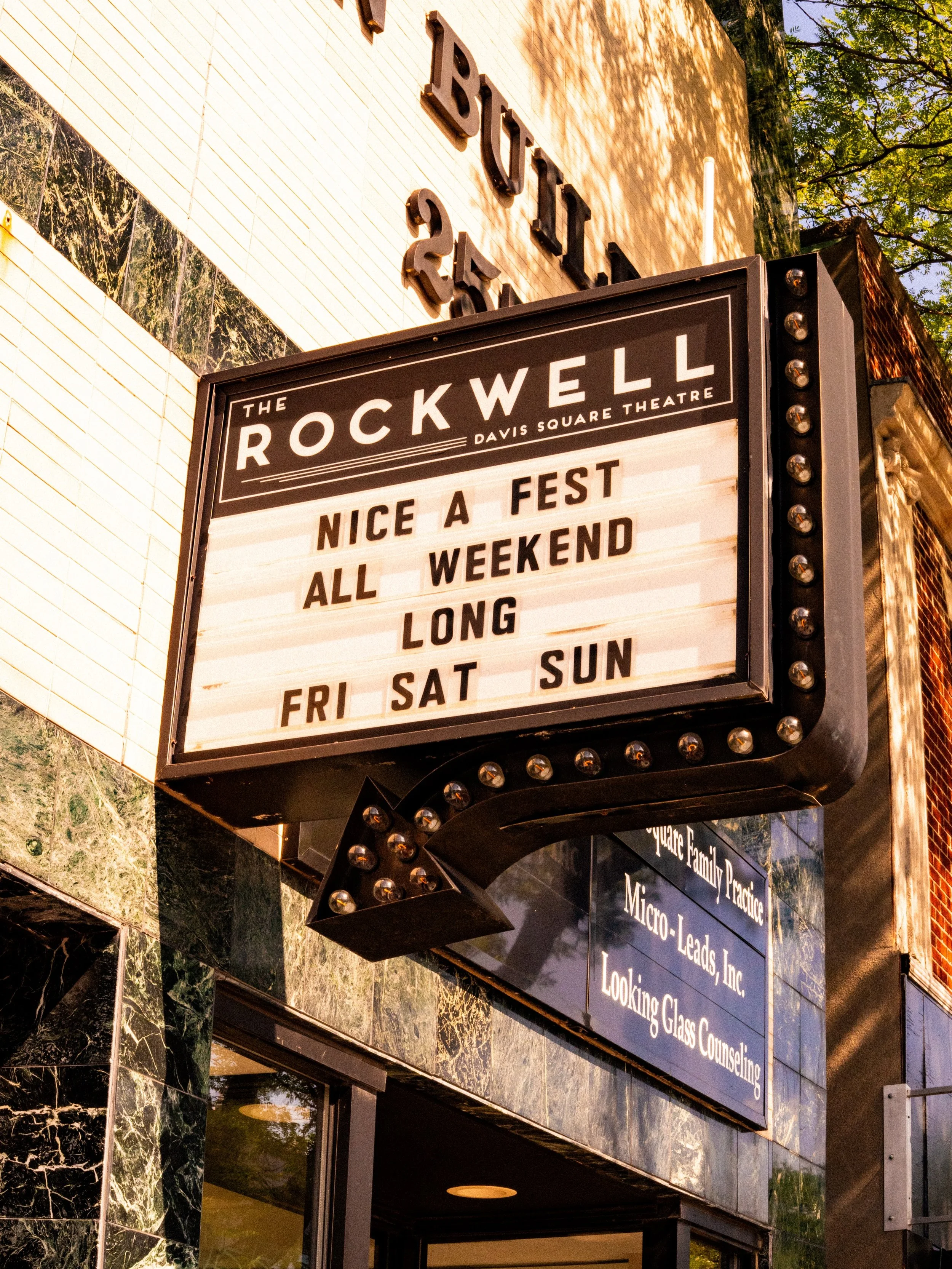 NICE A FEST. ALL WEEKEND LONG. BUT ALSO&hellip; RIGHT NOW! 

This is what you&rsquo;re missing, and it&rsquo;s oh so NICE 🙂

Get off of work and get NICE!

📸: @somethingcolouredblack