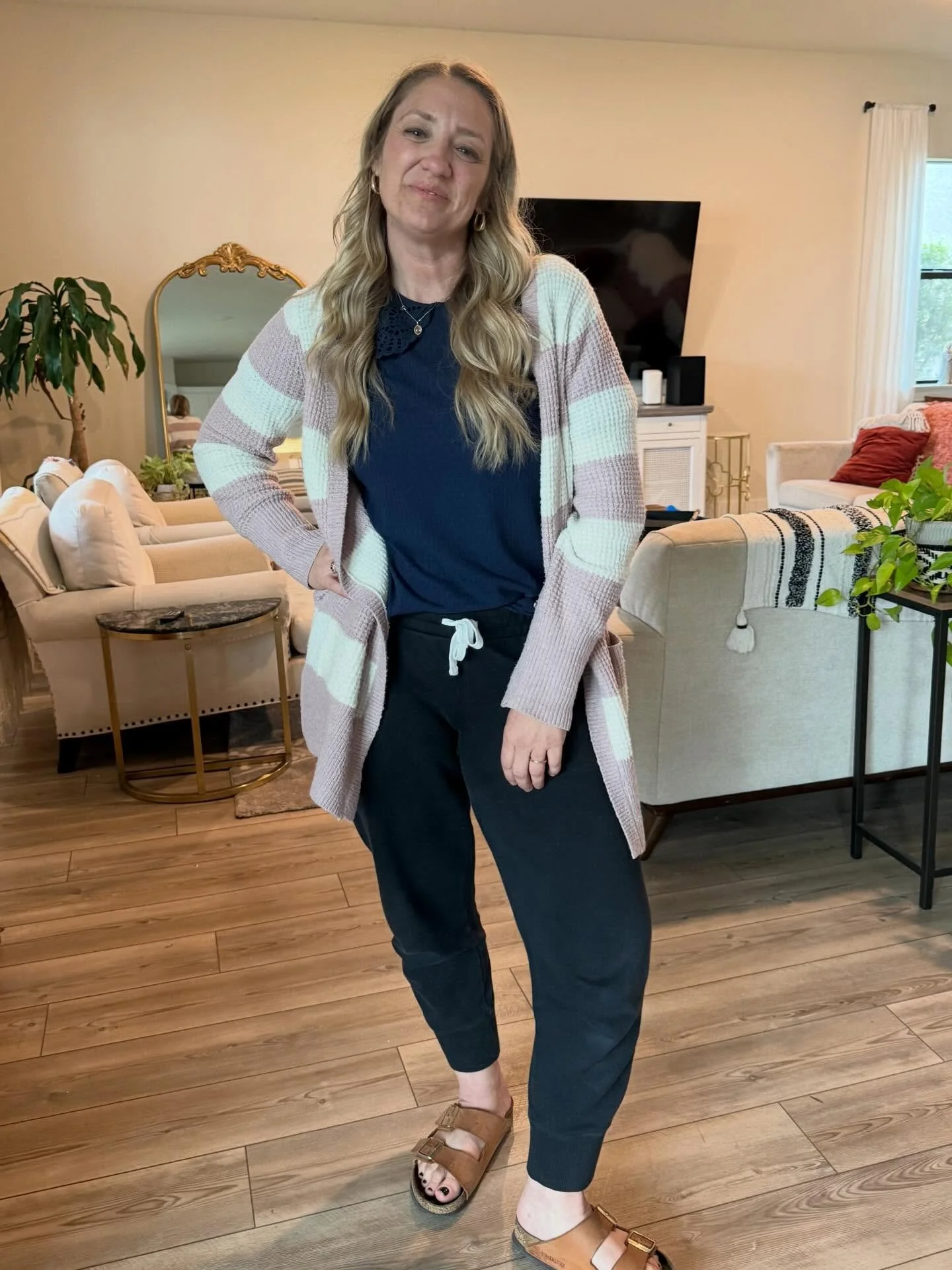 1️⃣ Rising to Sainthood group coaching on top.
2️⃣ Farm work sweatpants on bottom.
3️⃣ Cardigan tossed on for basketball film with my team later that night.

Joy took this last week &mdash; which perfectly captures my everyday schedule in one outfit 