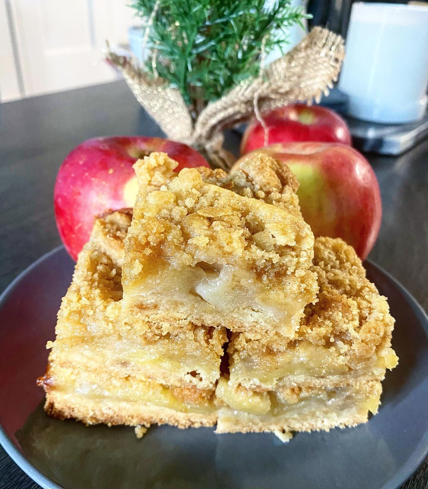 Now that we&rsquo;re deep into fall, it will be your last chance to get your hands on some fall desserts 😋

This week we will be offering our Apple Crisp Bars in our takeout window. These are made with a shortbread crust, filled with fresh apples, a