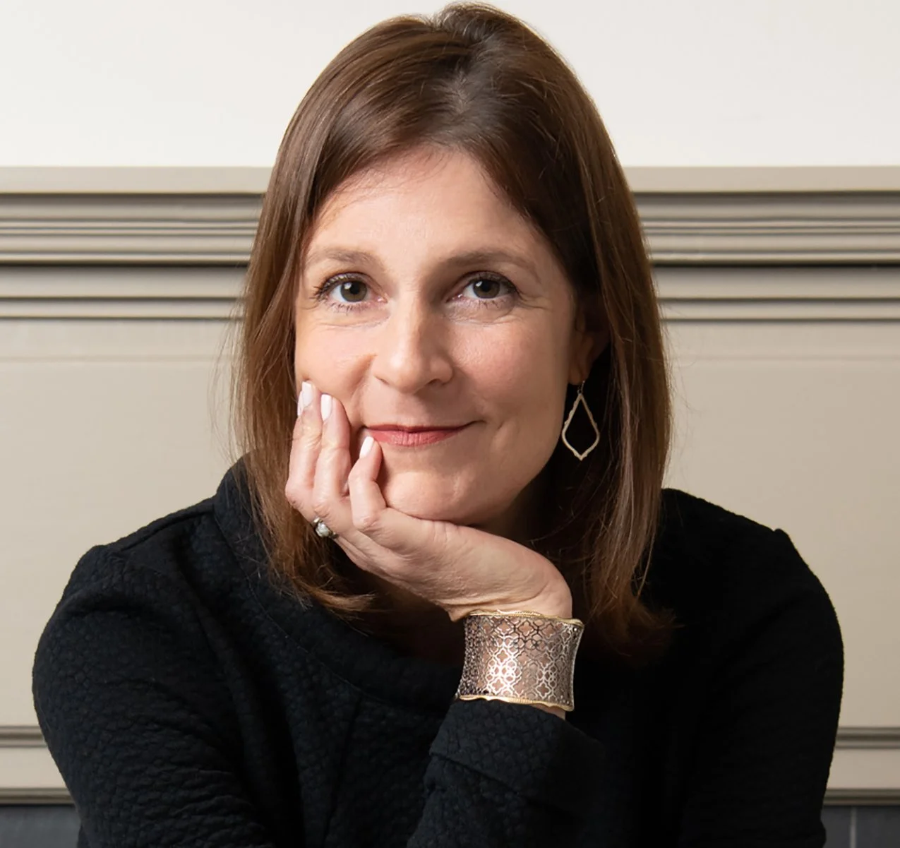 Part craft book, part memoir, and part dispatch from the gentle heart of someone who's done her own deep work, Brave the Page wwill be an invaluable resource for anyone interested in the glorious work of healing through writing. - Christie Tate