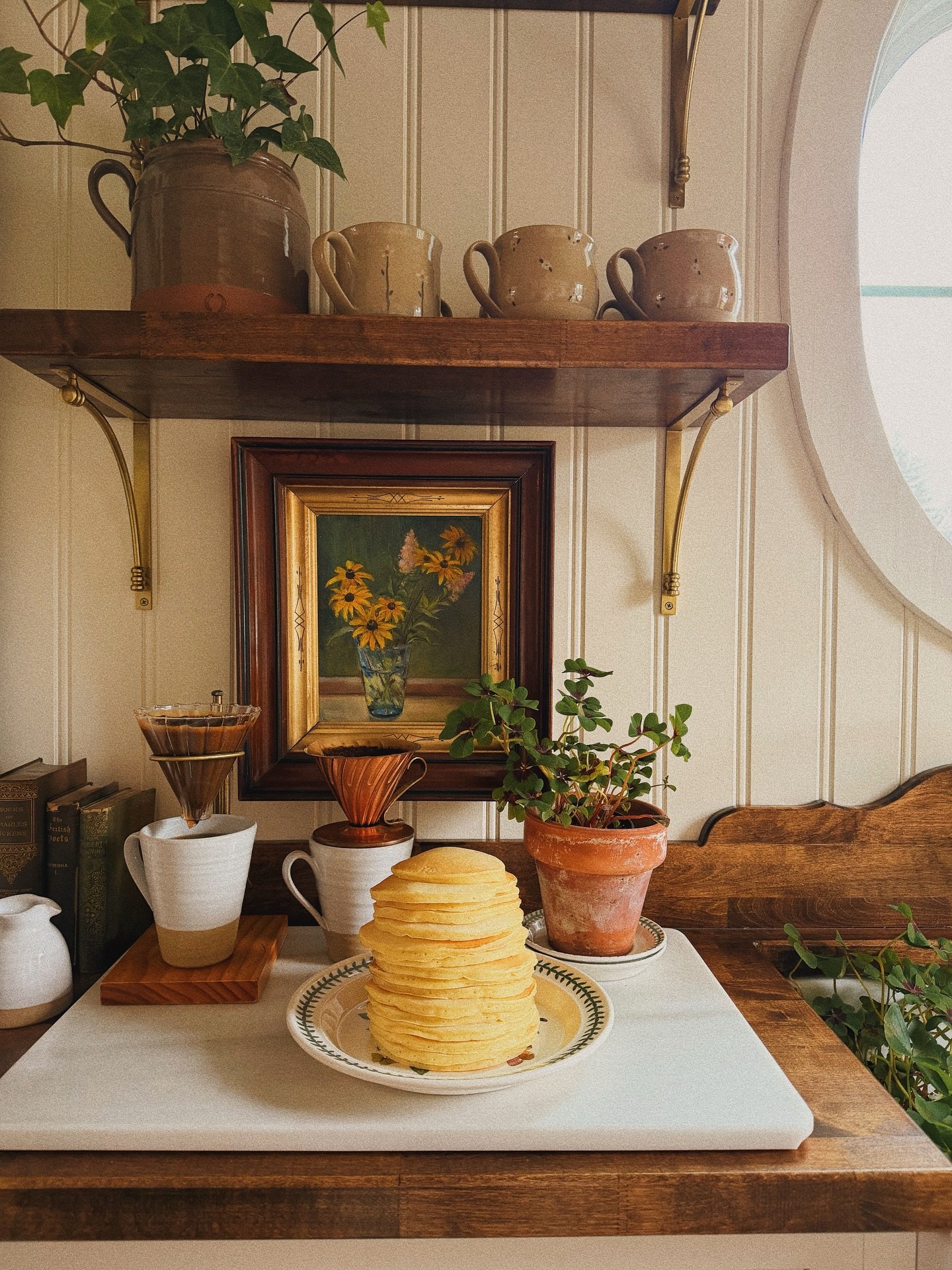 Between birthdays, St. Patrick&rsquo;s Day, skiing and maple season, March is positively flying. A month I used to dread for its dark and dreary days, is now filled with reasons to move us swiftly through mud season. 🤎🍀☕️🪾🌱 #pantryhill