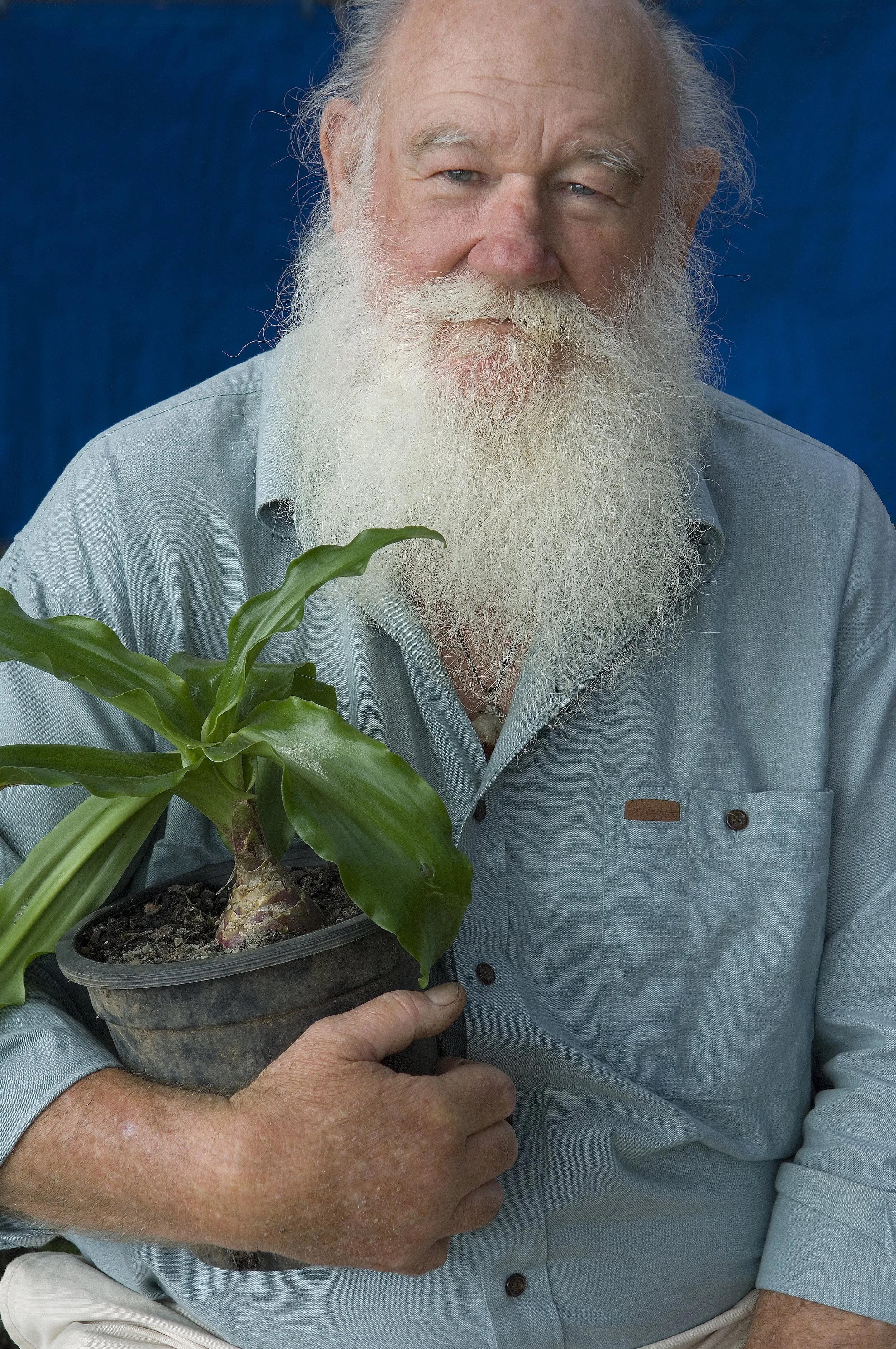 GARY READ HORTICULTURALIST