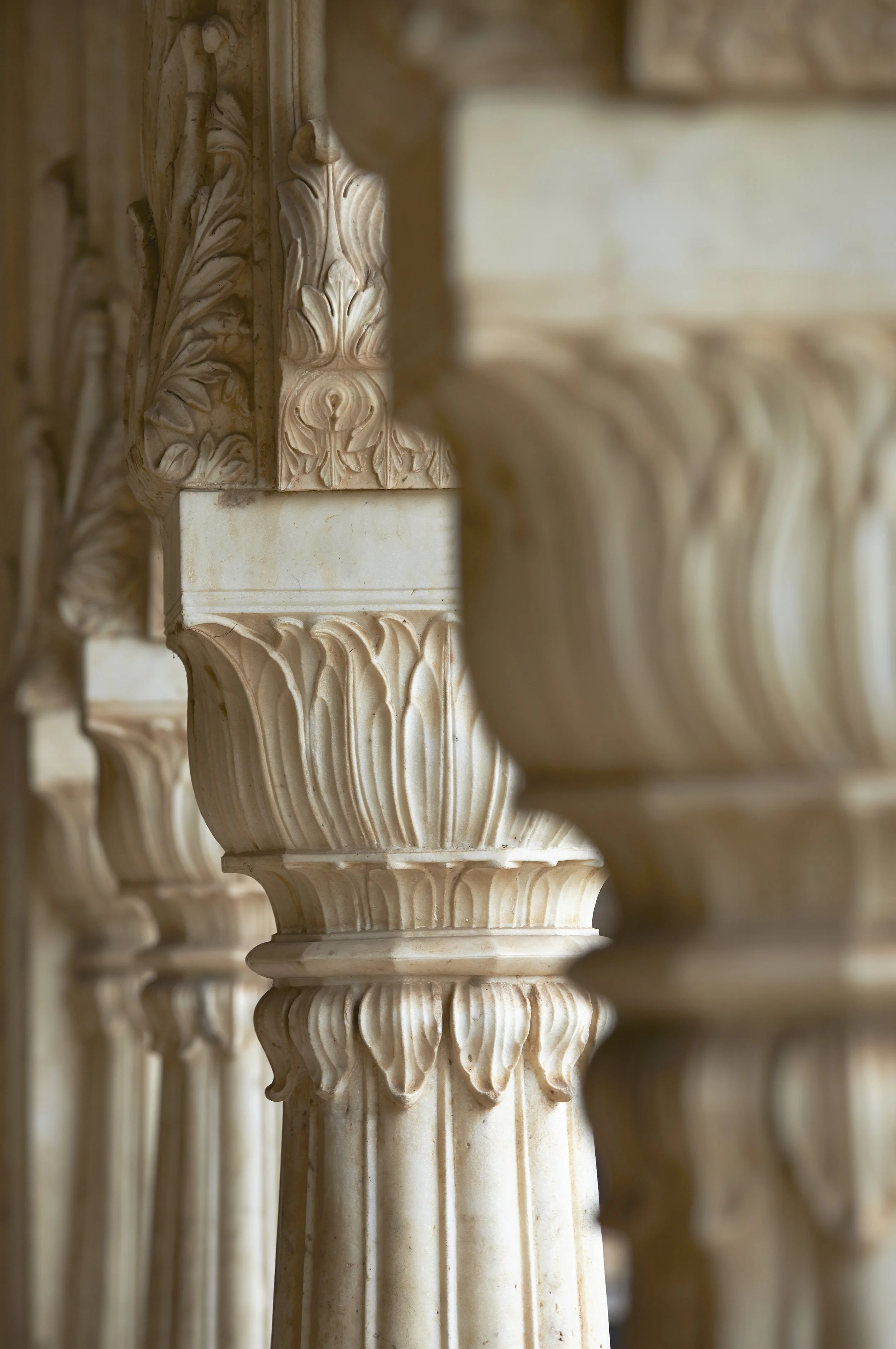 Deeg Palace pillars-02.jpg