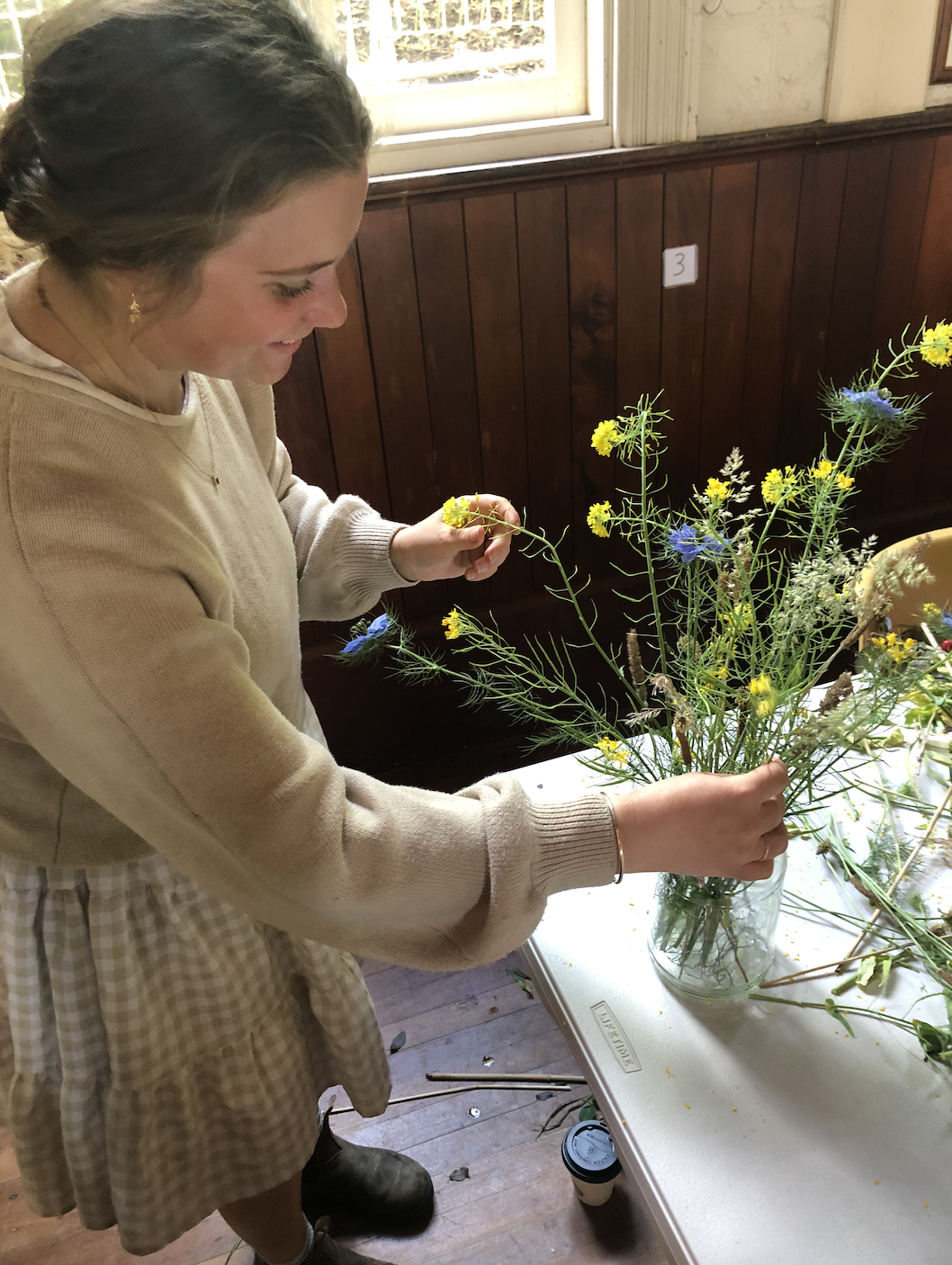 Shelley Banders wild floristry workshop
