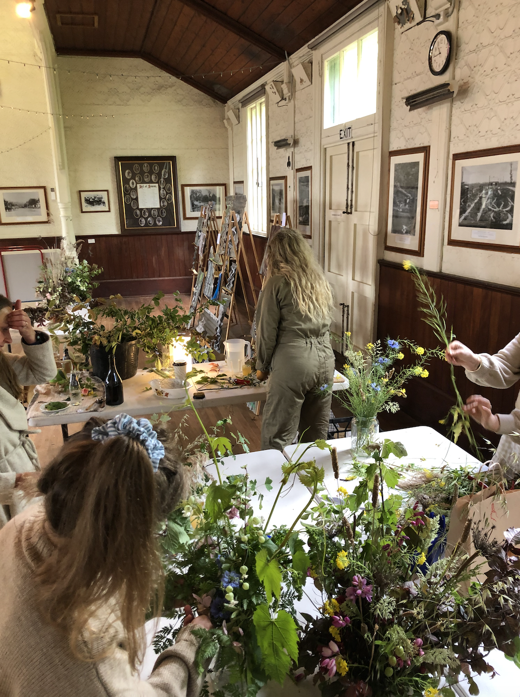 Shelley Banders wild floristry workshop