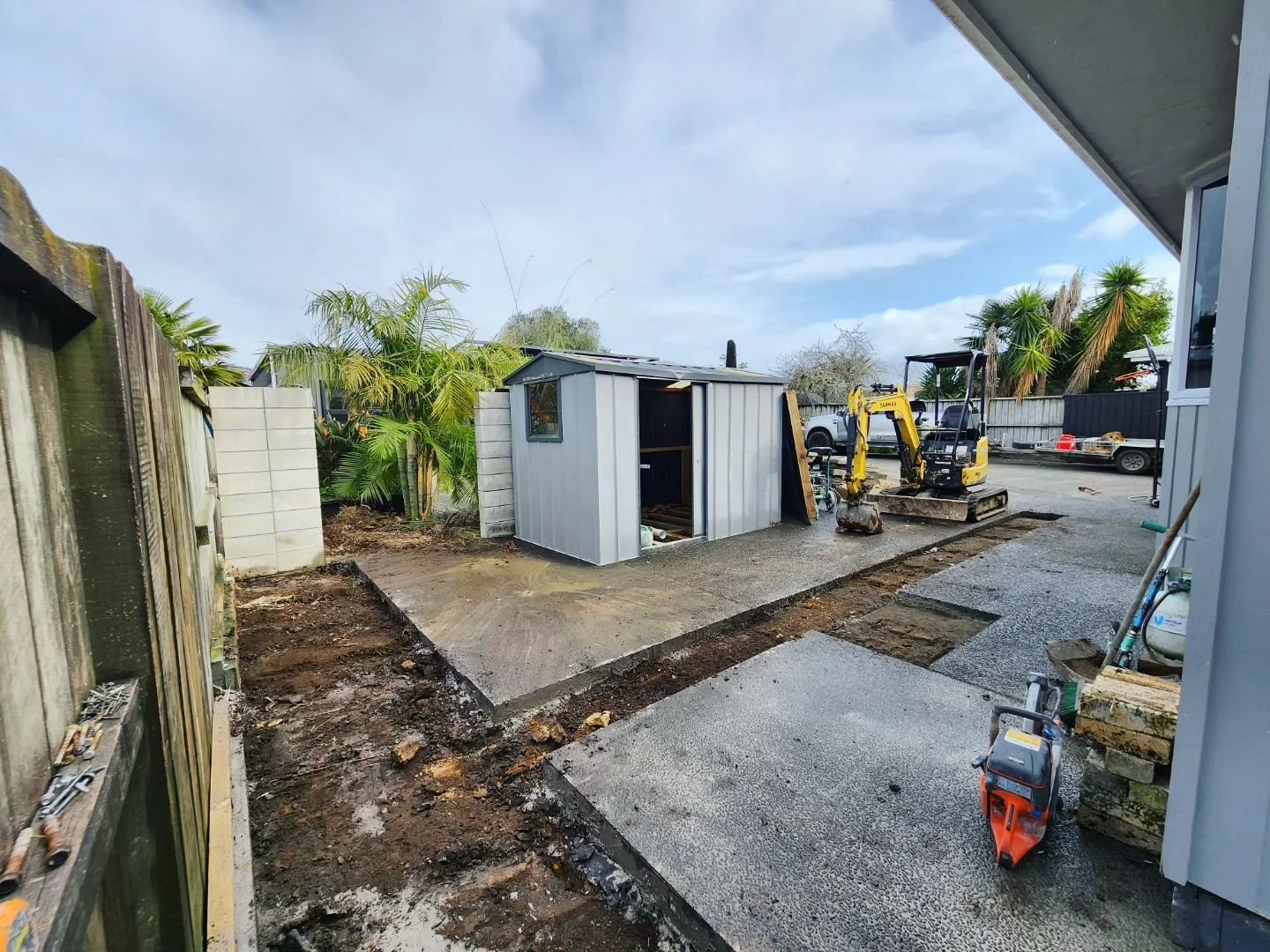 All services were separated at this established property in Mangatapu to gain individual titles.

If you are thinking of subdividing your residential property, we can make the process hassle free.