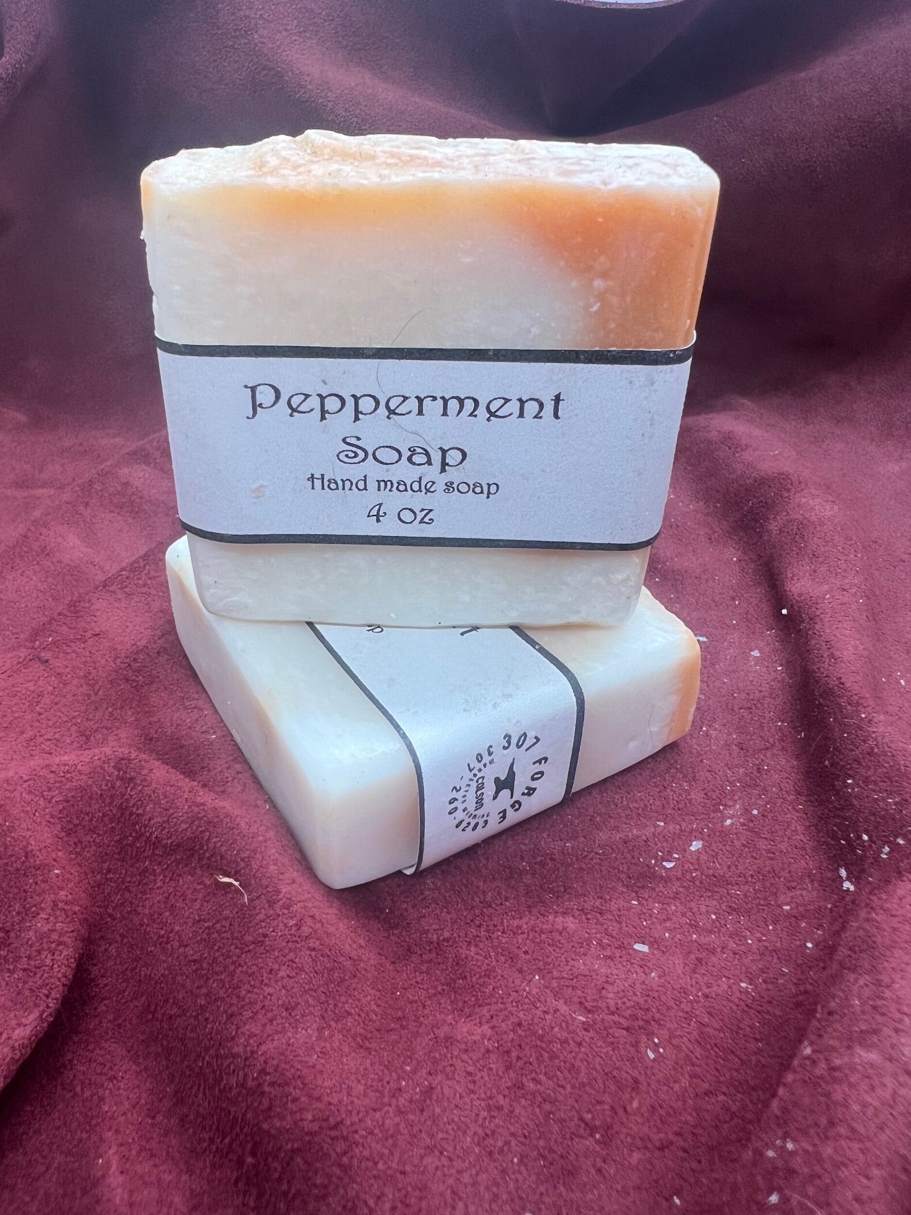 Soap Olive Oil, Palm Oil, Coconut Oil, Peppermint Essential Oil