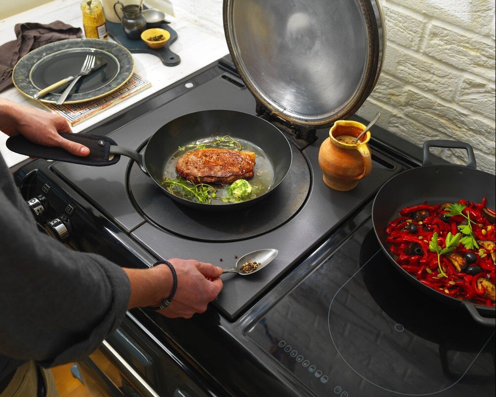 If you're looking to take your home cooking experience to the next level, an AGA is the first-class upgrade you're after.

With intuitive cast iron ovens and hotplates, you'll never be left disappointed with &quot;tasteless&quot; food again.

Cast ir