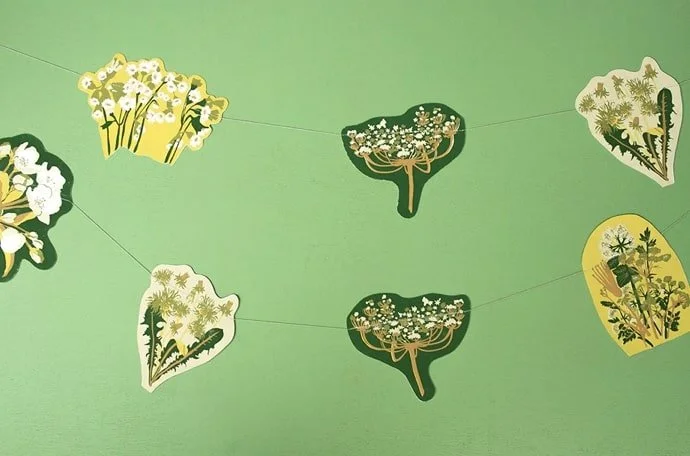 East End Press Spring Hedgerow Garland 3.jpg