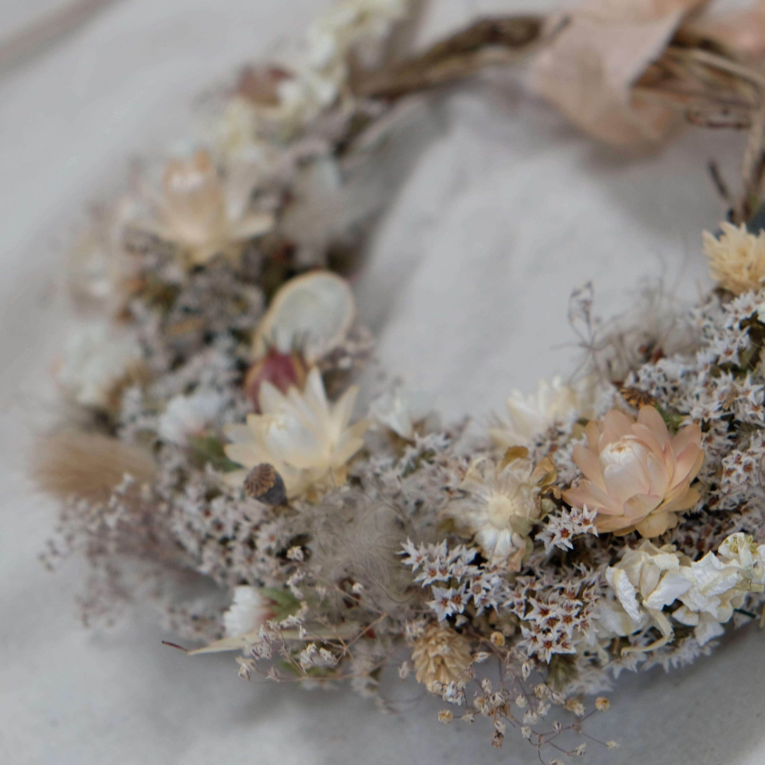 Earth+Studio+Garden+Dried+Floral+Wreath+3.jpg