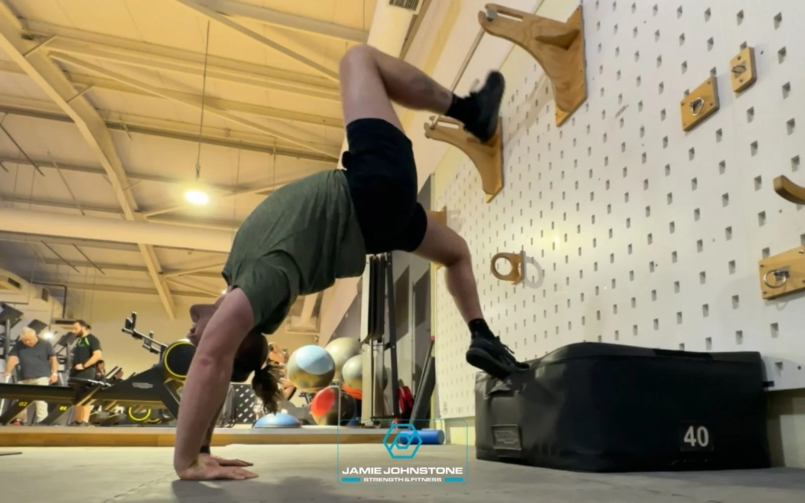 How Much Does an Online Personal Trainer Cost in the UK? What You're Really Paying For