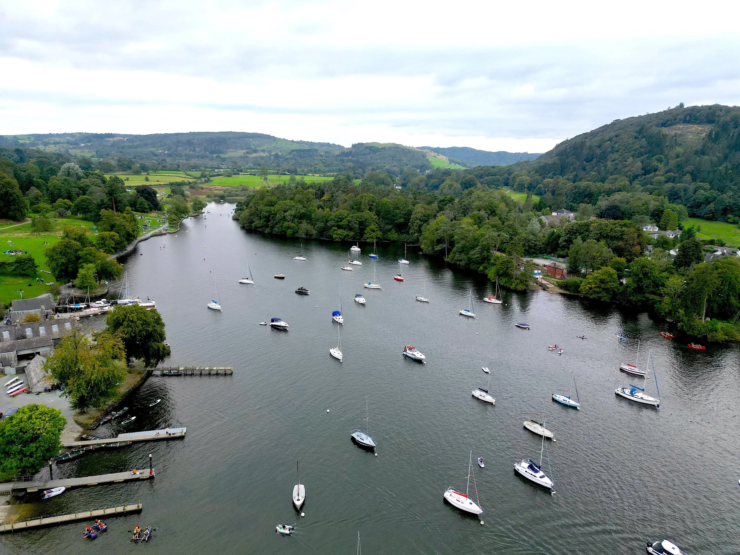 Aerial photo of Windermere at Fell Foot_1.jpg