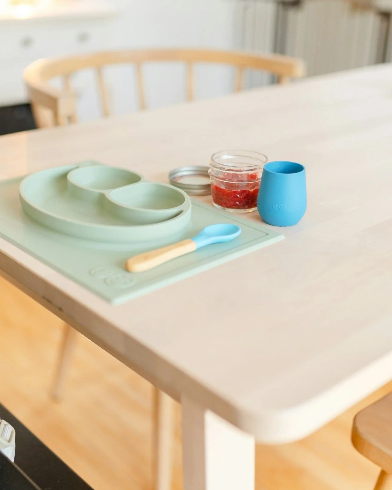 Is Baby-Led Weaning Right for Your Baby? How to Start Solids at 6 Months