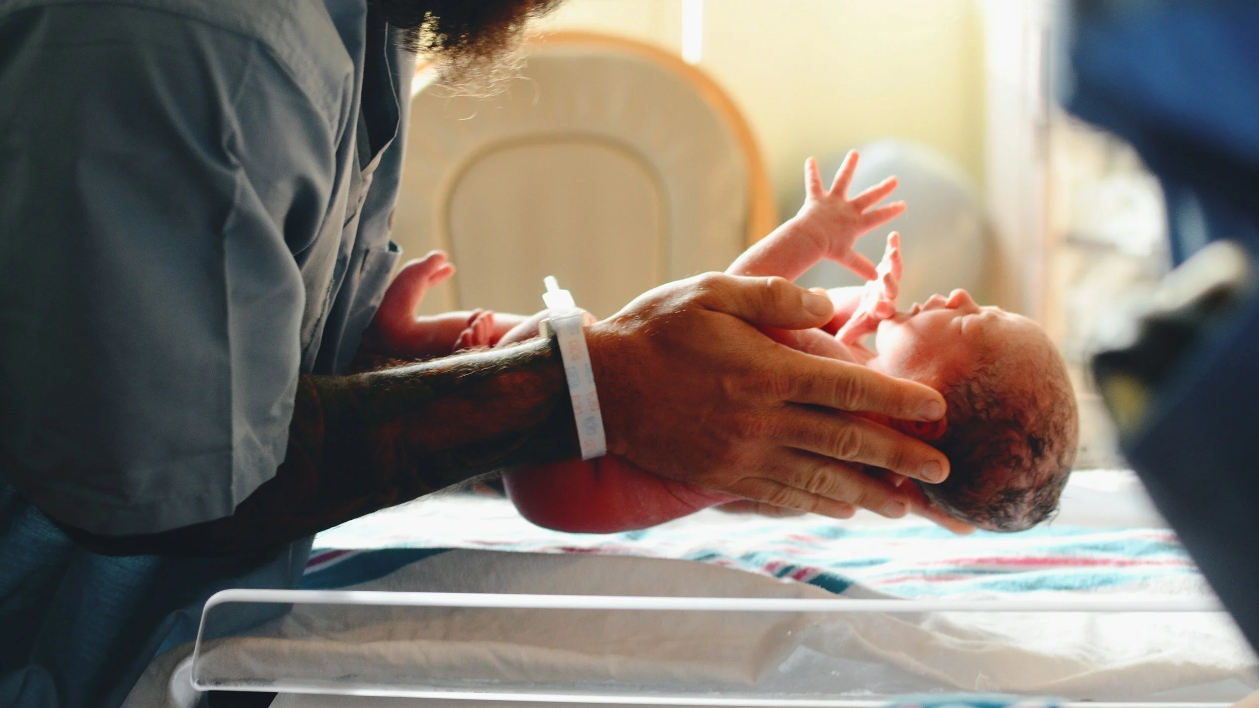 Caring for a Preemie at Home: Practical Support for Those Early Weeks