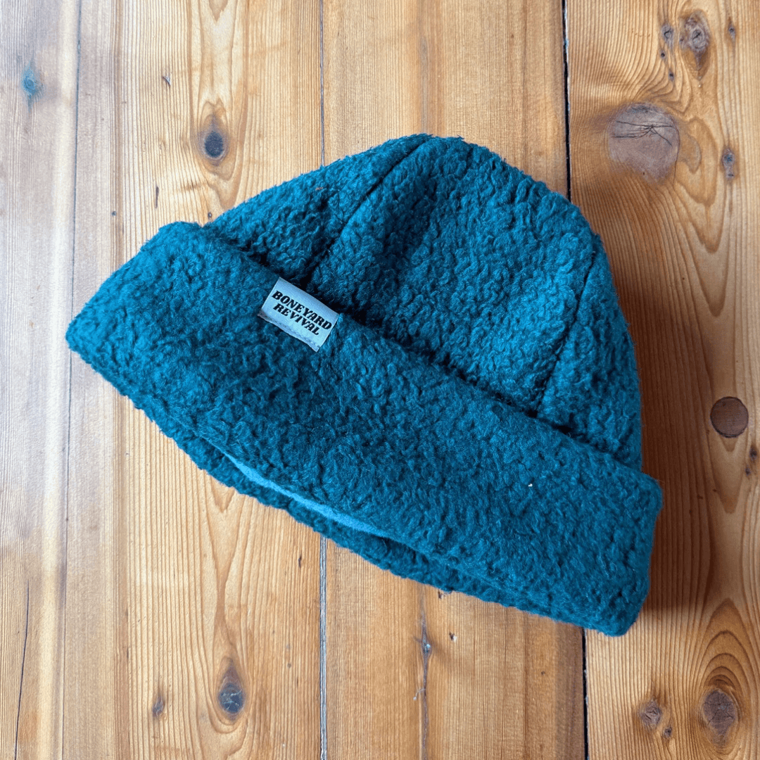 Green Sherpa toque - 1.png