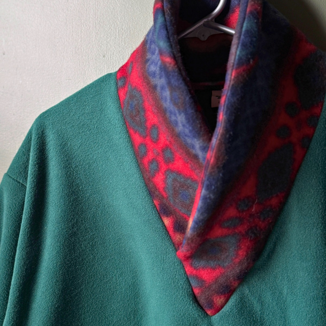 Green goddess switch sweater - 2.png