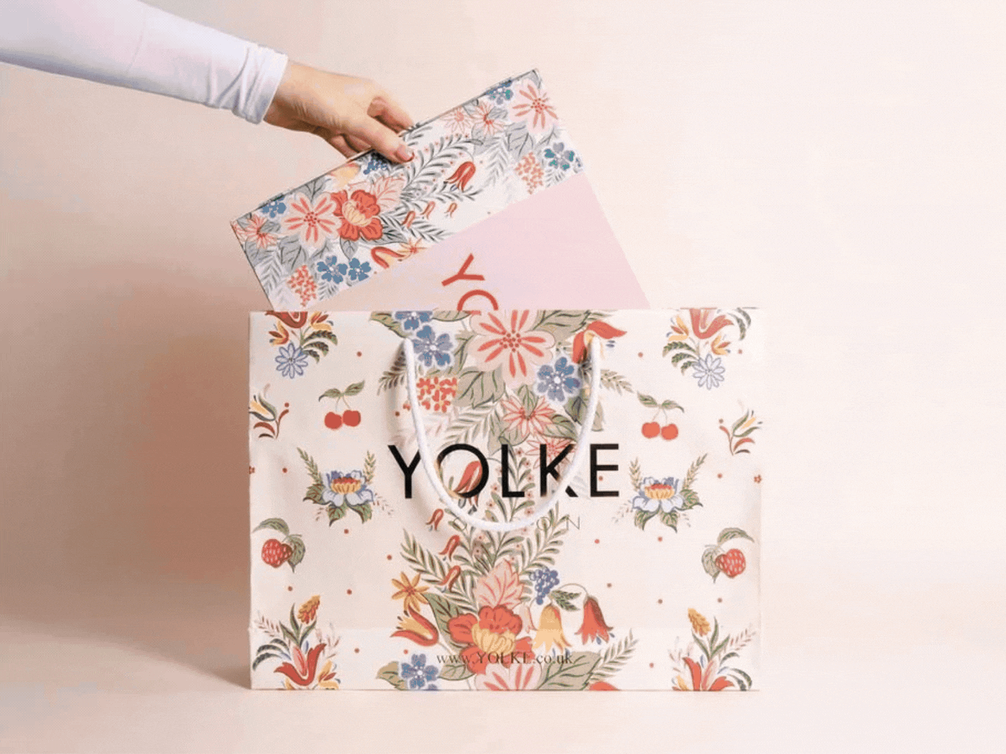 Apparel brands packaging