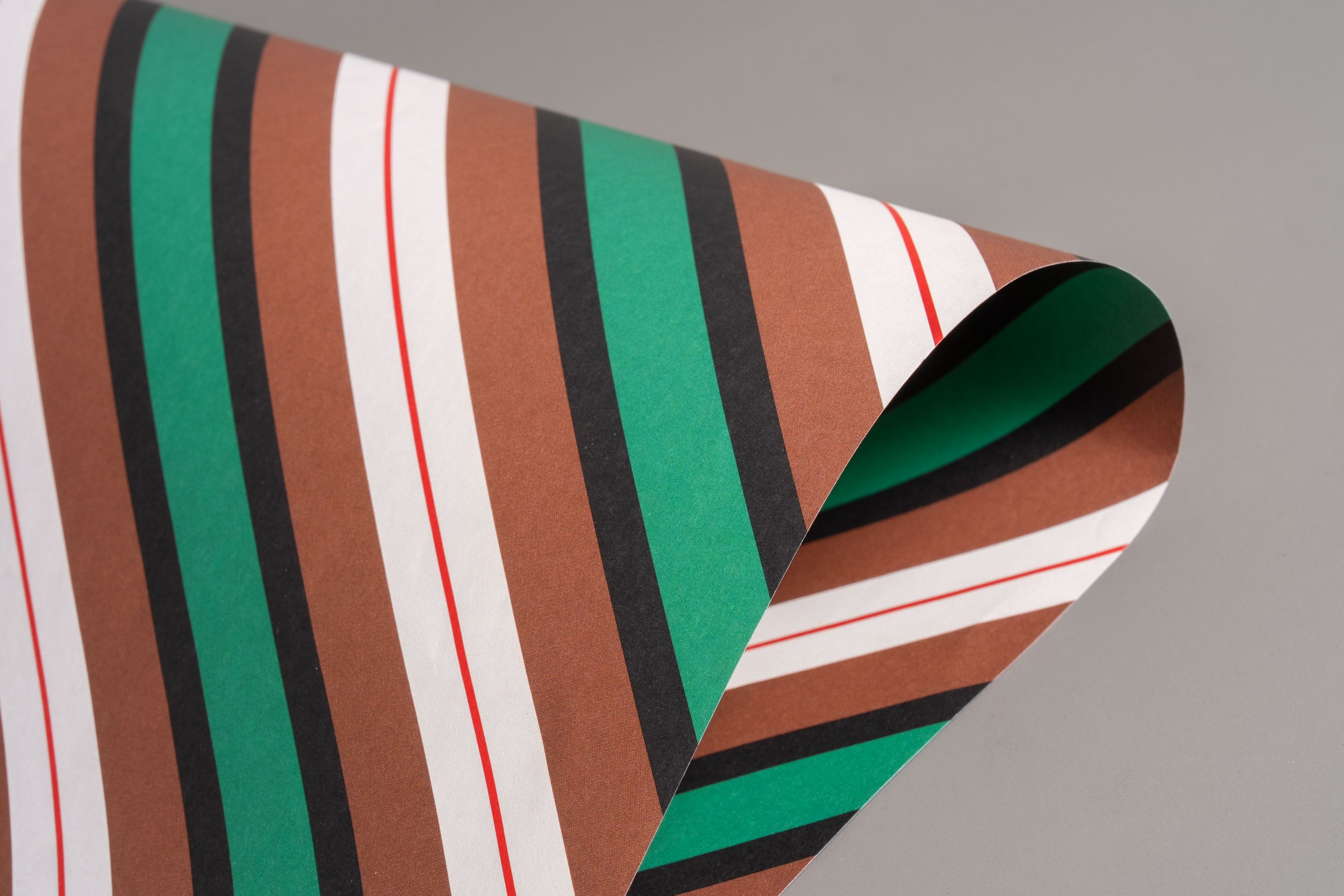 Strathberry | Apparel Packaging | Odillo
