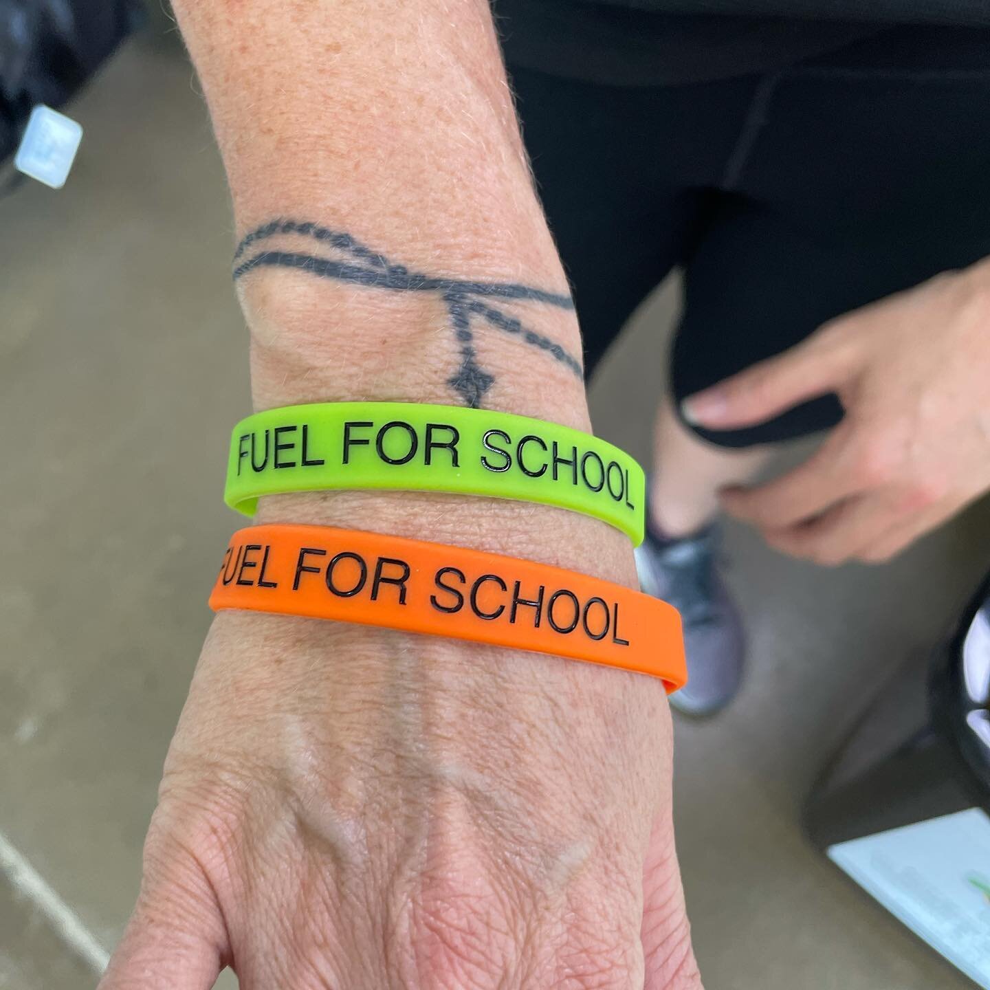 Fuel for schools Wrost bands $3 !!

Want to be one of the cool kids and support Fuel for Schools at the same time !!

Available in Orange or Green !!

Head into Fit Empire and grab a one, a couple or one for each family member !!

#Fuelforschools #su