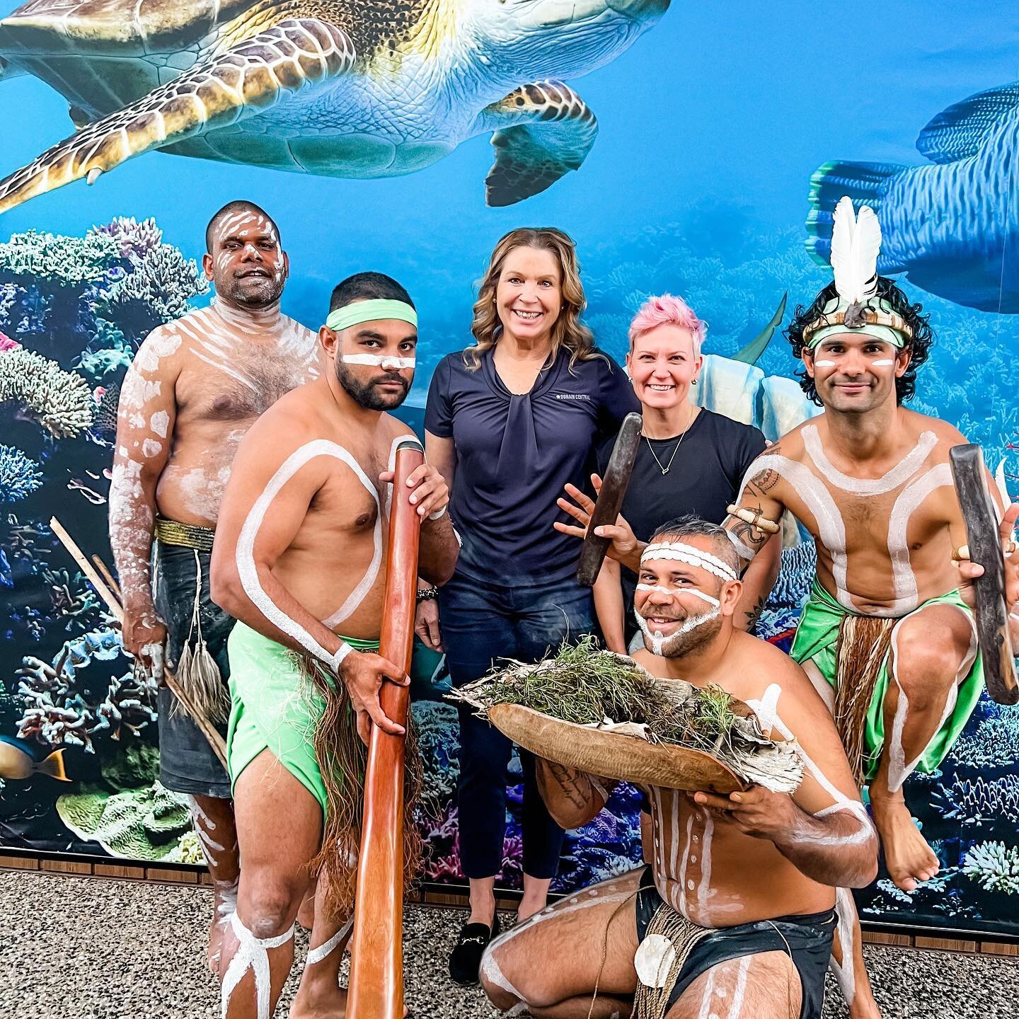 During the week I was honoured to be invited to the launch of the incredible Great Barrier Reef Mural at Domain Central. 

I am pictured here with the amazing Wulguru Walkabouts and Sandy Corbett from Domain Centre Management. 

You can take a look a