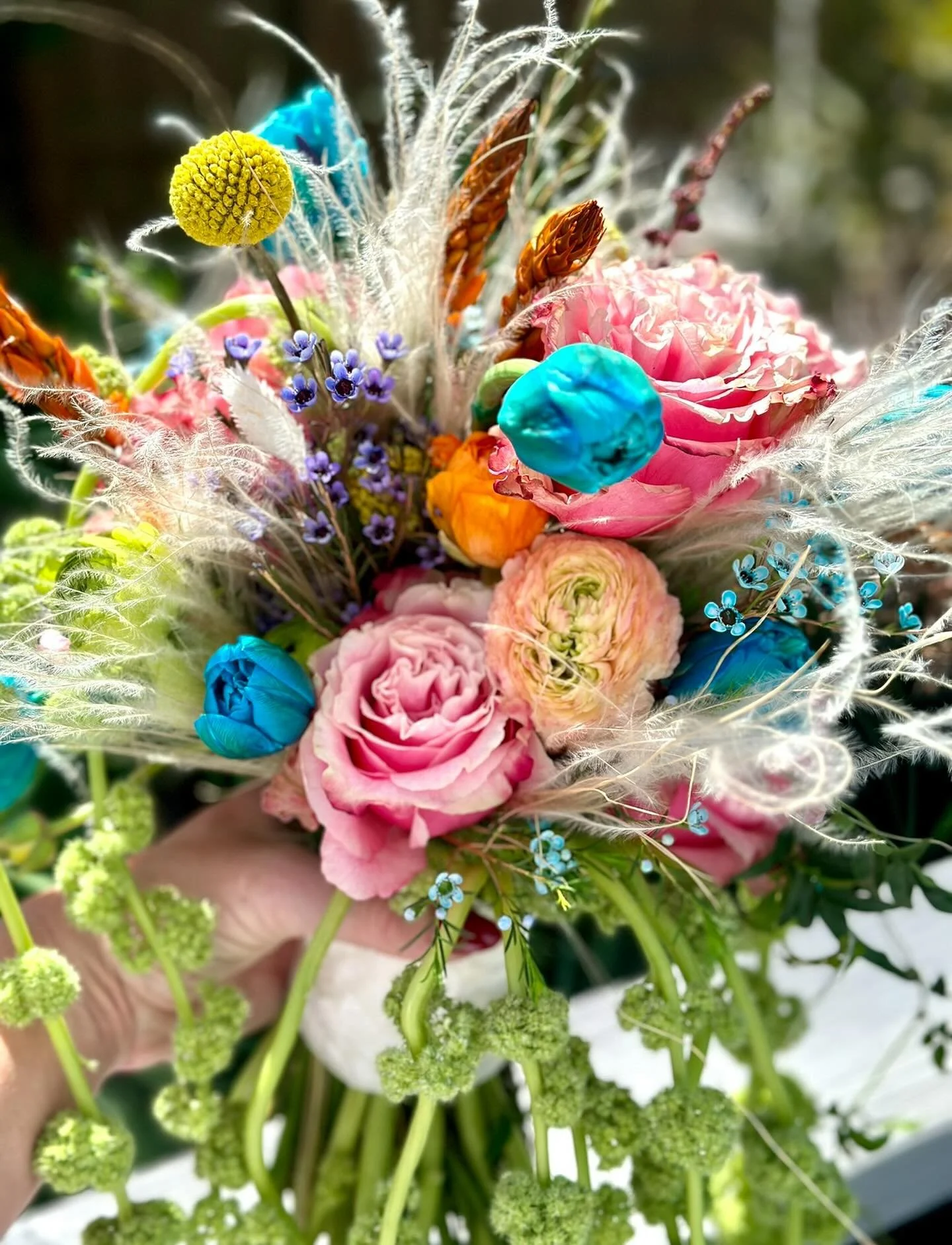 If you&rsquo;ve ever wondered what the inside of my head looks like&hellip; floral fever dream edition😂
