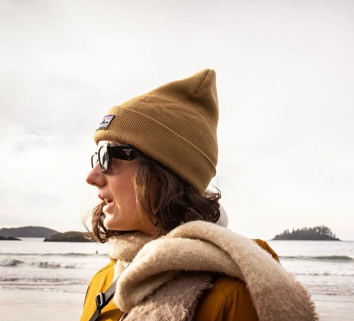Photographing the radiant @kiahloewen on Mackenzie Beach in beautiful Tofino. Prada has never looked so cool. 😉

Whether you live on Vancouver Island or in Vancouver, reach out to me to schedule a photoshoot to update your LinkedIn photo, capture so