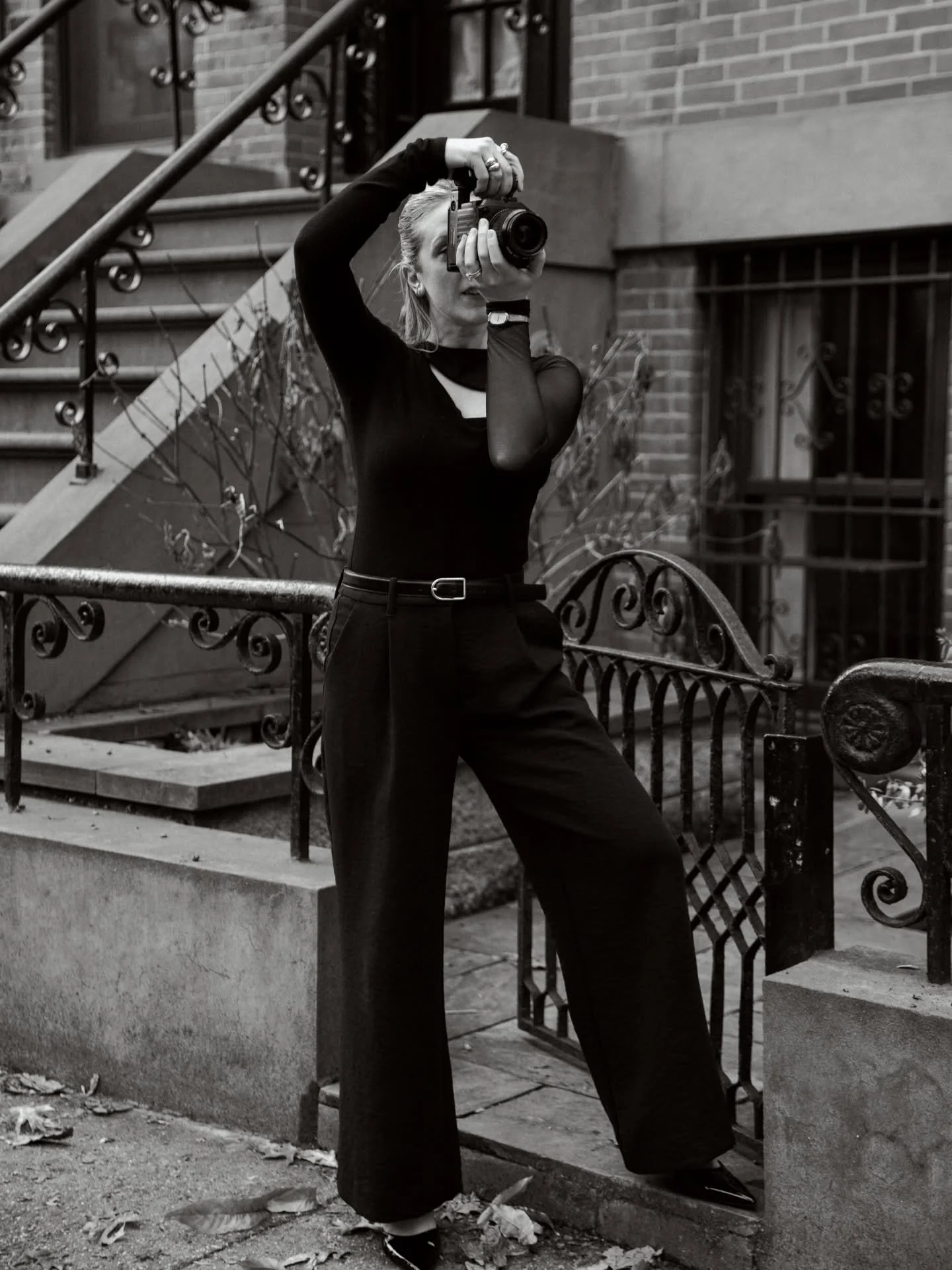 Time for an update. Thank you to my photo bff @jayeaveryphotography for the new headshots!

Over 12 years of shooting weddings and I think most of my headshots were self portraits 😄.

I graduated college with my BA in Arts (focusing on Photography) 