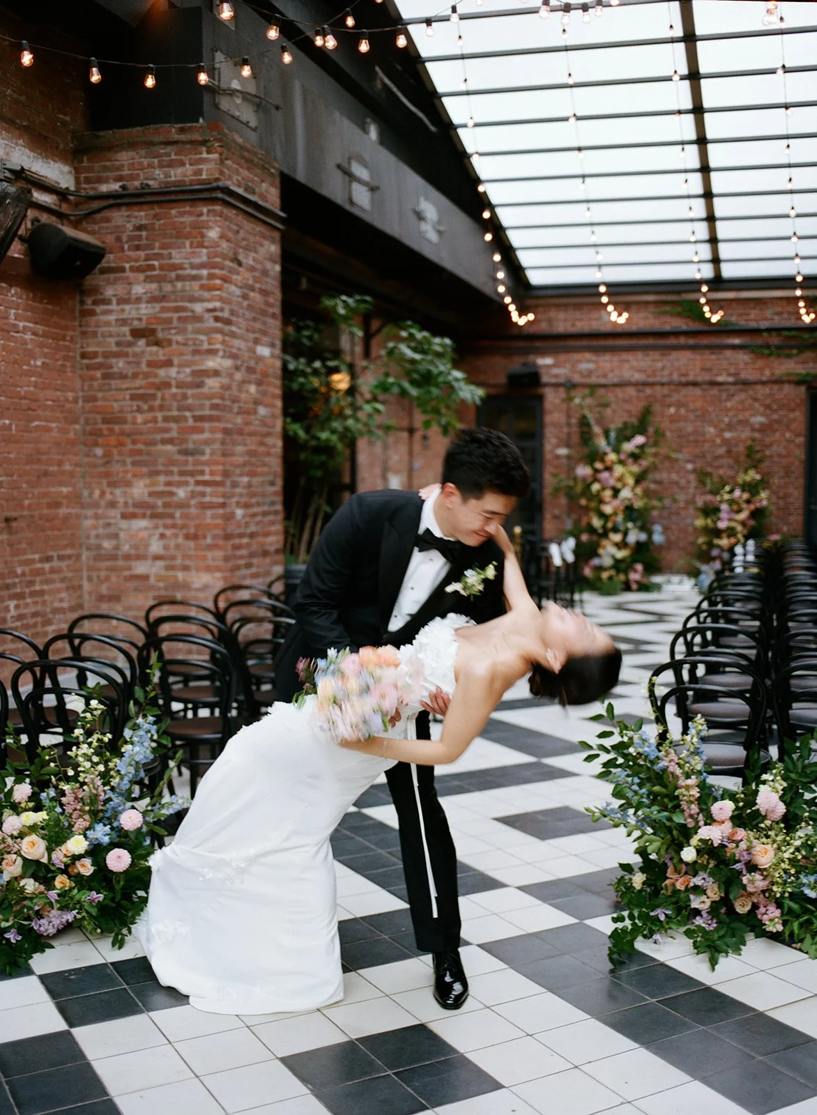 BLACK TIE GARDEN PARTY WEDDING