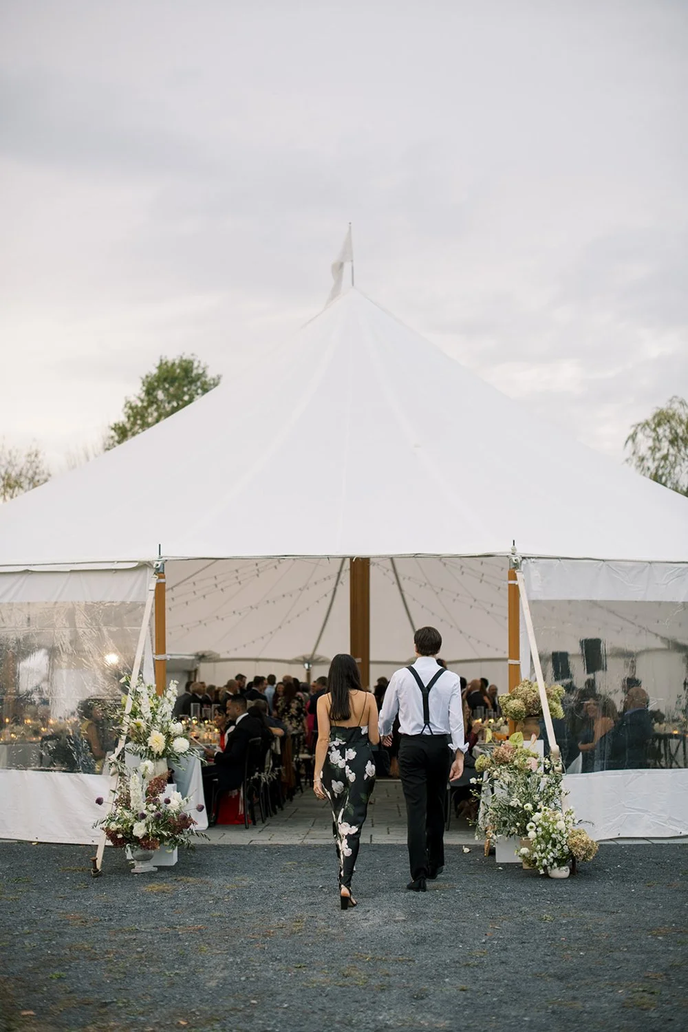 2025.41-Scribner'sLodge-CatskillsWedding-OliviaChristinaPhoto-14.jpg