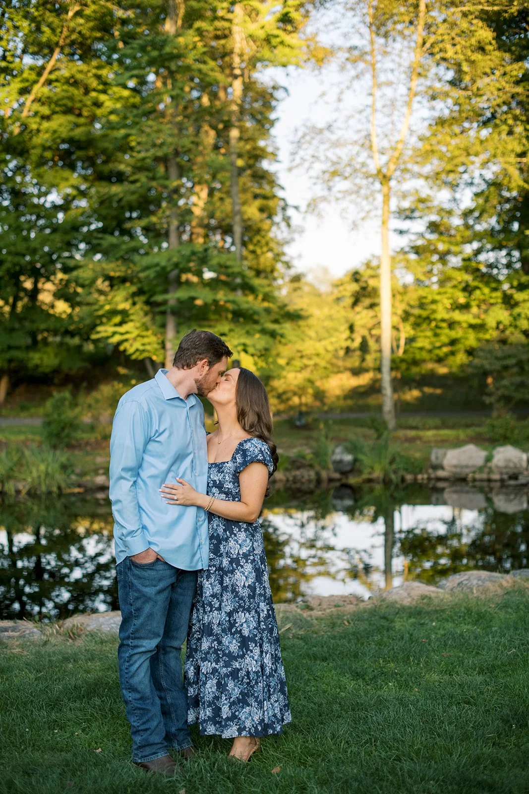Waveny-Park-Engagement-OliviaChristinaPhoto5.jpg