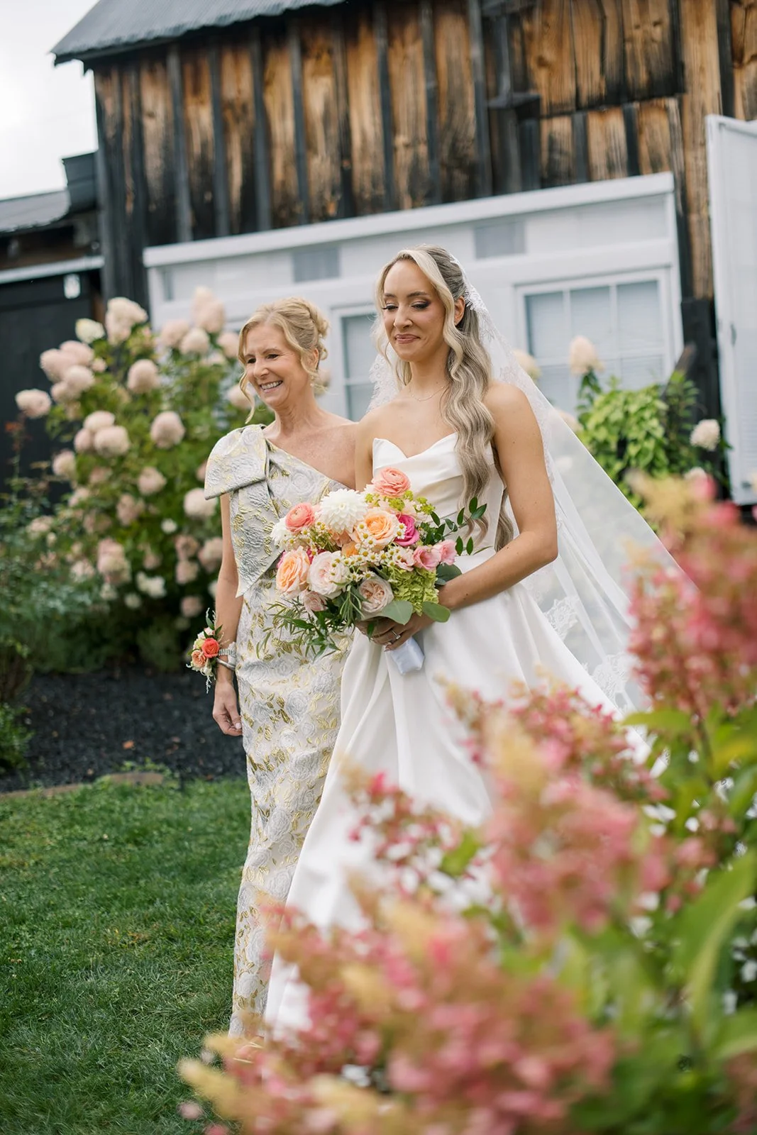 ThePromiseGardens-Wedding-OliviaChristinaPhoto00034.jpg