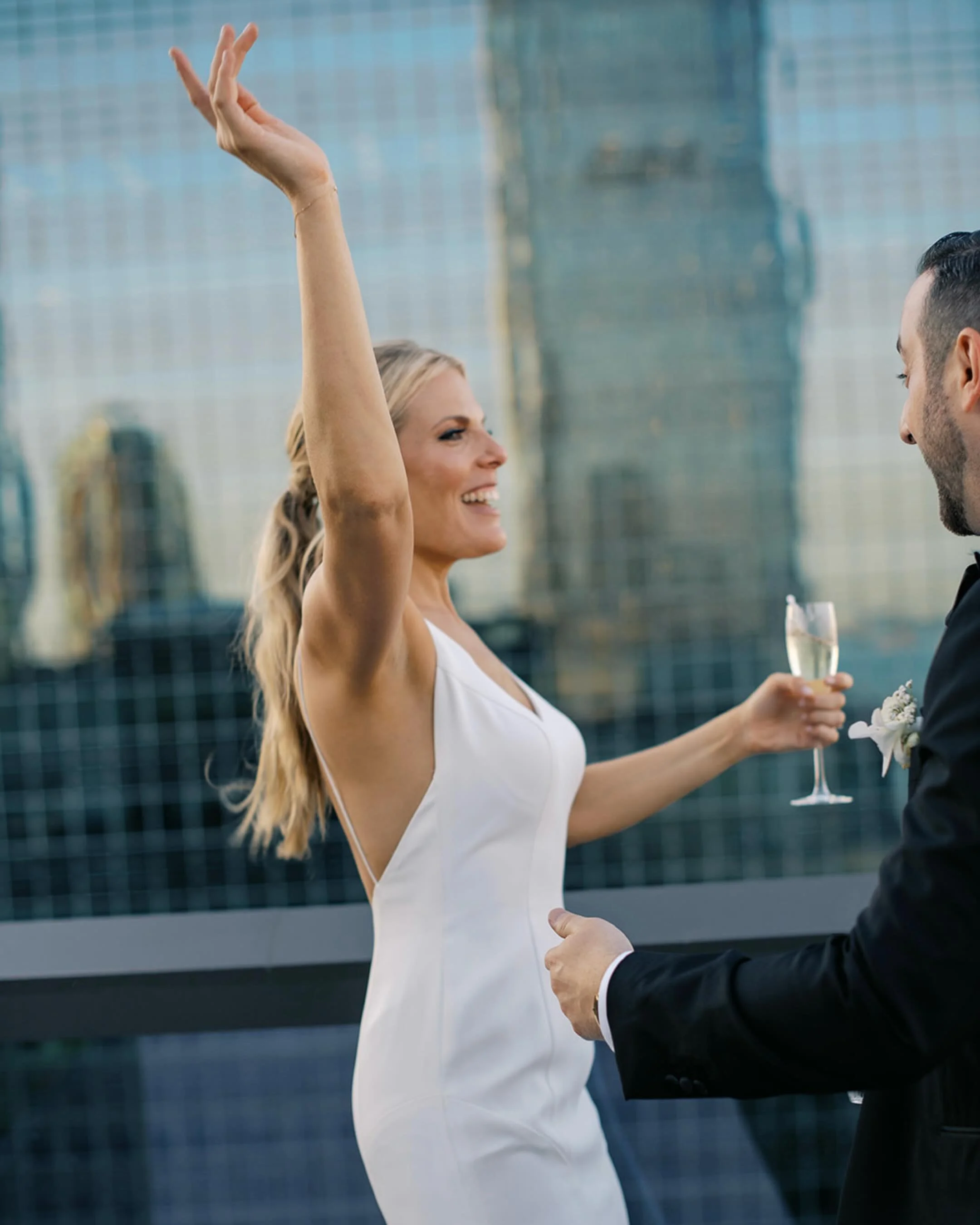 Alex &amp; Daniel&rsquo;s wedding was all about family, food, florals, and FUN! The four &ldquo;F&rdquo;s you might say. And from the Rooftop at Exchange Place it was all done with the most incredible view of the city skyline. Expertly planned by @pe