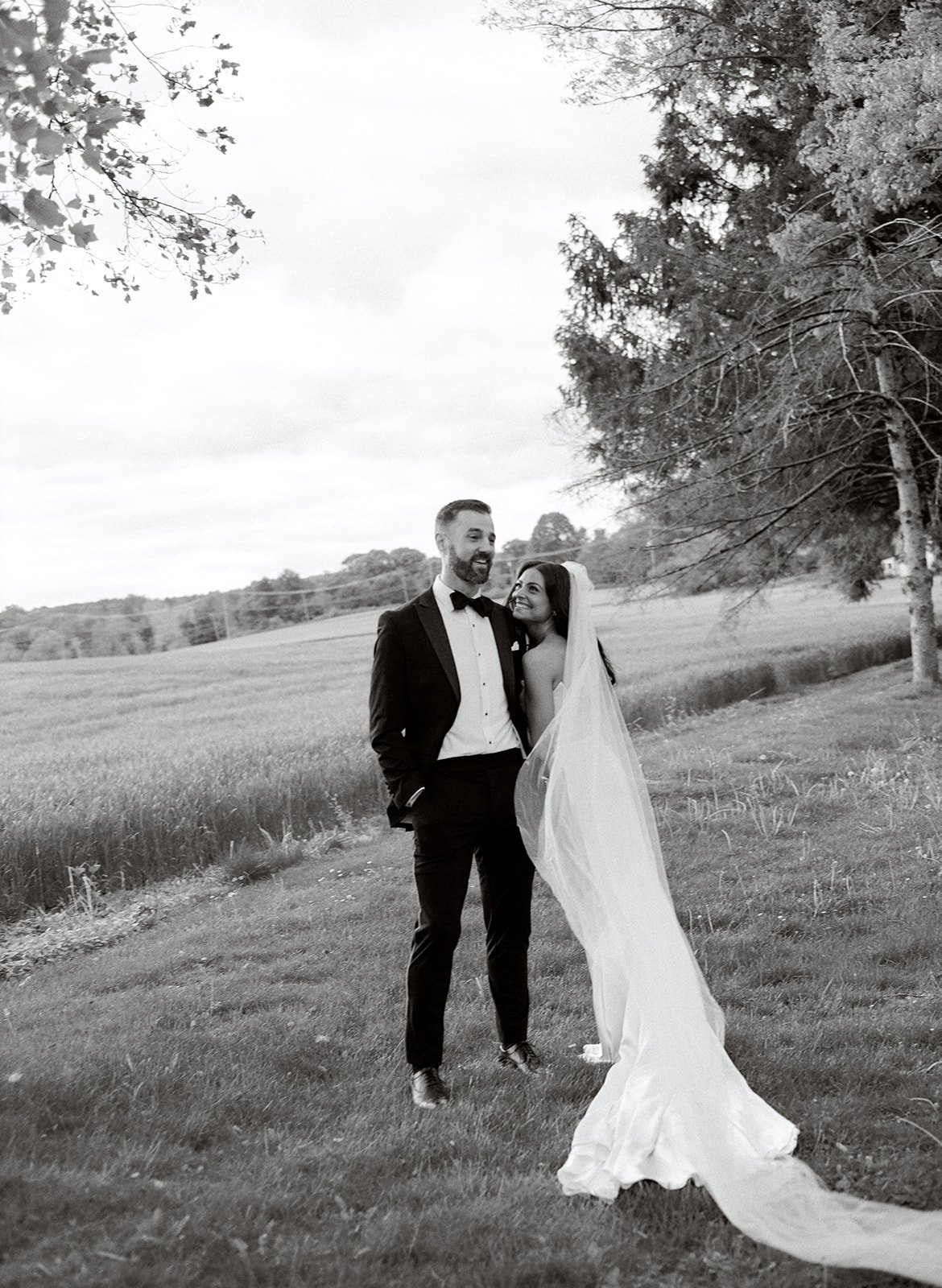 2026.12-HotelDuVillageWedding-GinaJeff-OCP-1100.jpg