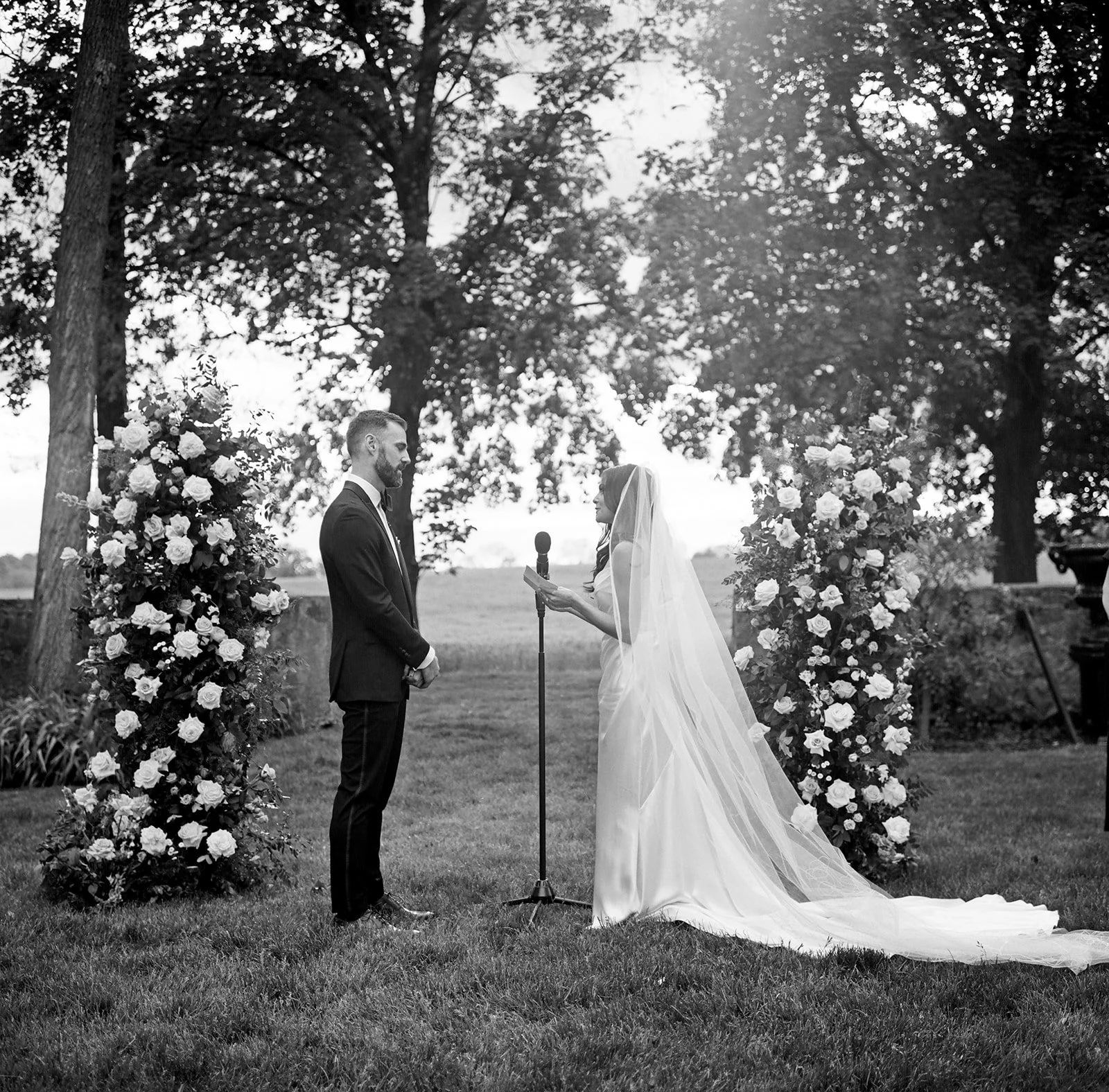 2026.12-HotelDuVillageWedding-GinaJeff-OCP-1148.jpg