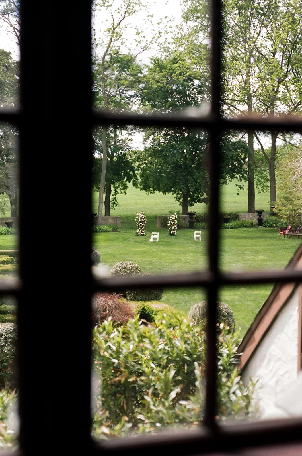 2026.12-HotelDuVillageWedding-GinaJeff-OCP-1159.jpg