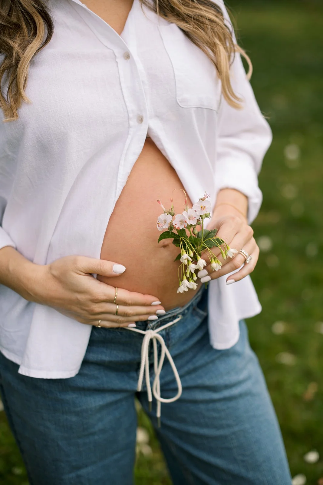 2026.15-MaternitySession-CrossEstateGardens-OCP-47.jpg