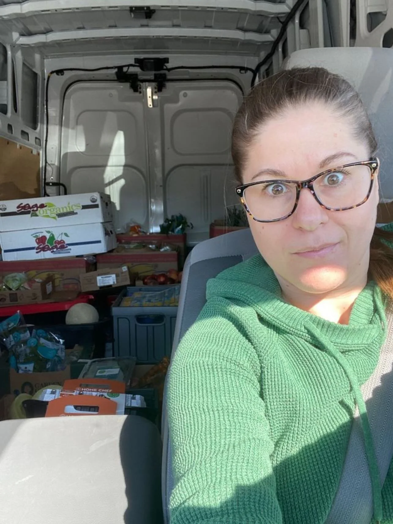 It might all look like polished and edited photos, but the reality is a bit more….chaotic βπβ