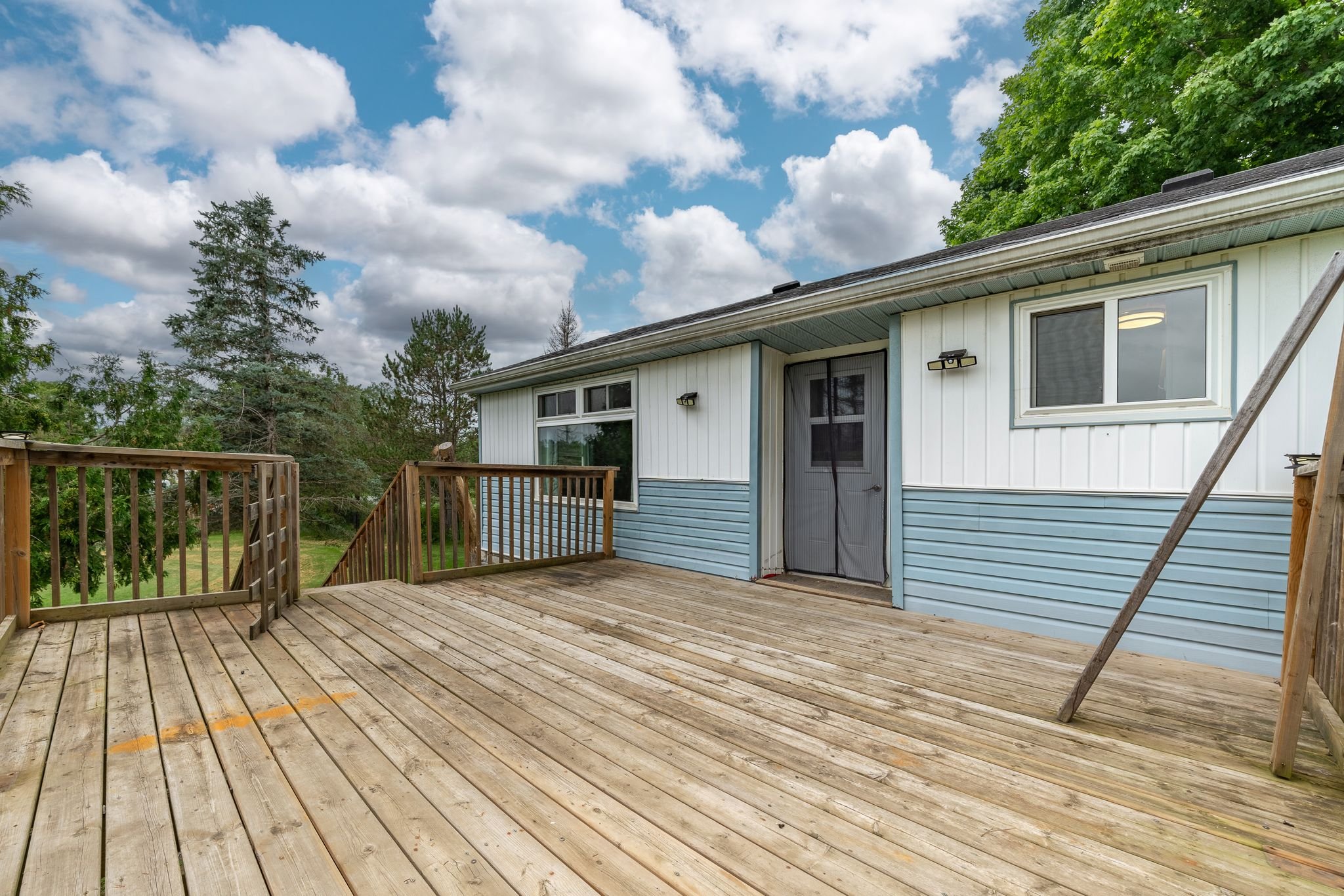 64-96 Hungerford St Tweed, ON.jpg
