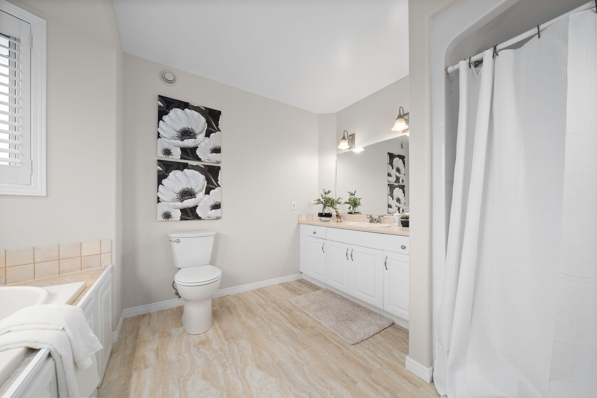 39-8 Linden Ln Belleville, ON.jpg
