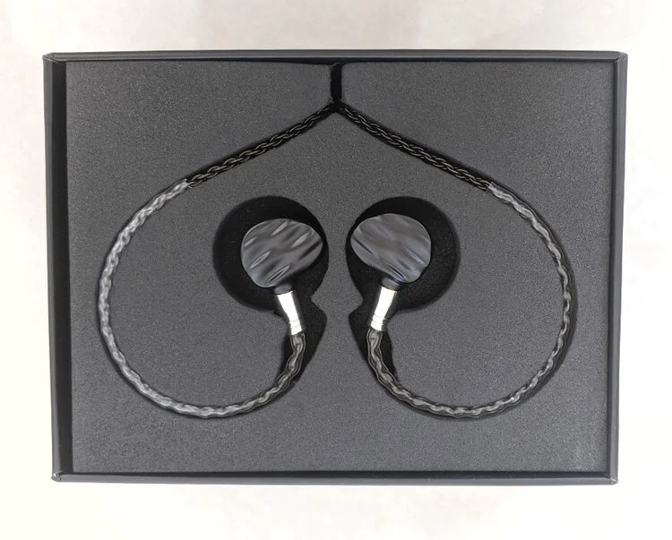 ヘッドフォン+イヤフォン wg t-one WG T-One Review — Audiophile ON