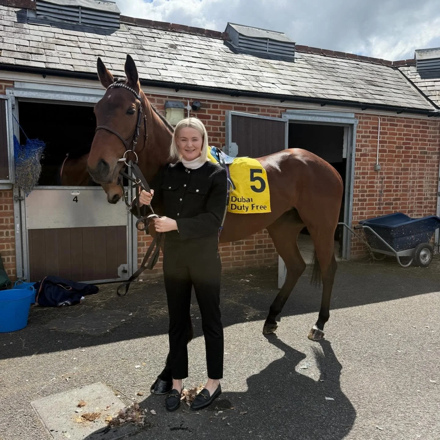 Unreal run from Figjam who finished 7th in the Fred Darling @newburyracecourse , taking a heavy bump in the closing stages. 

Mixing it with the big boys today for her amazing owners @lamont_racing 

🚀🚀🚀

Beautifully turned out by Abby to scoop BT