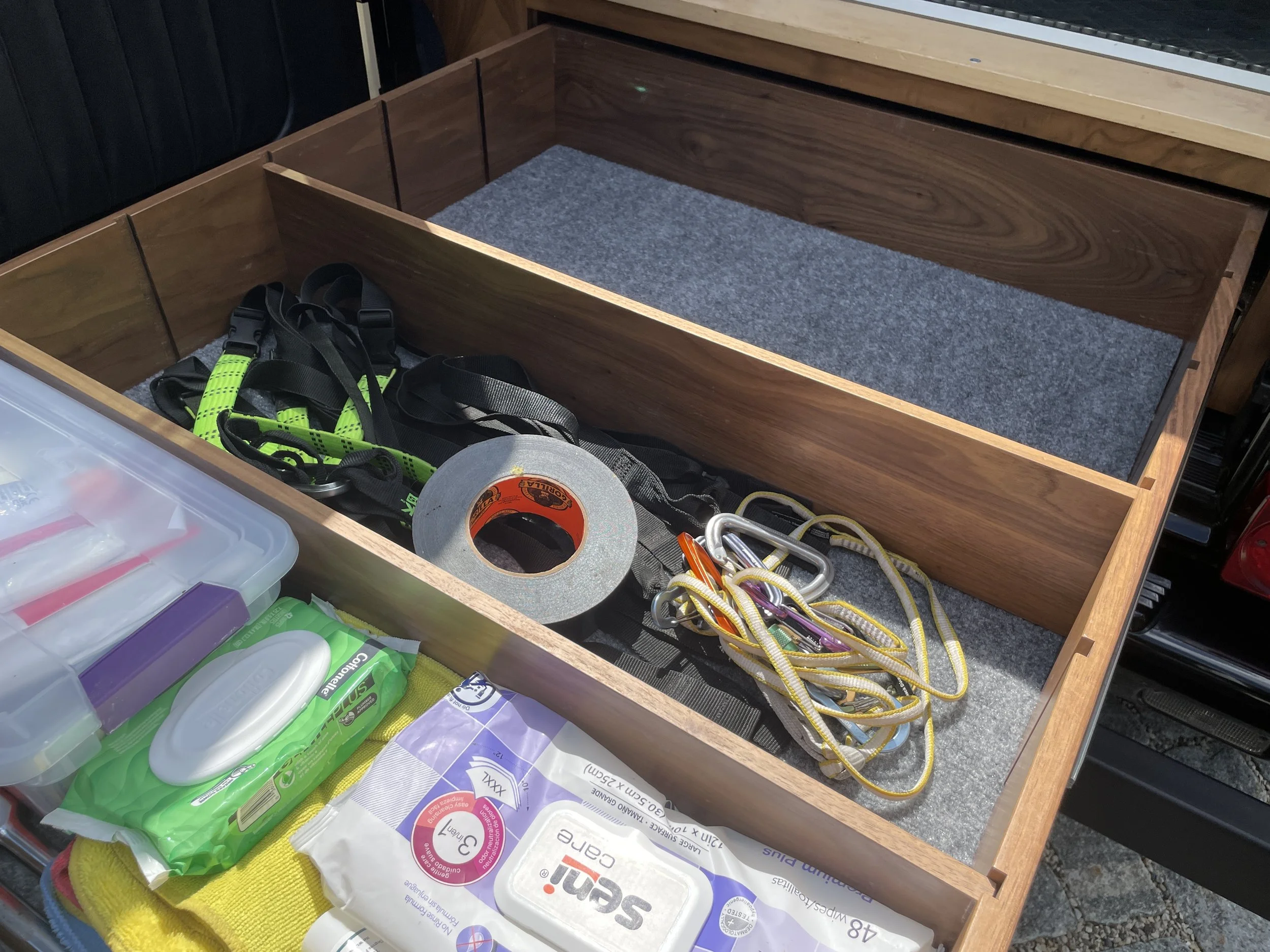196 Rear Drawer Open.JPG