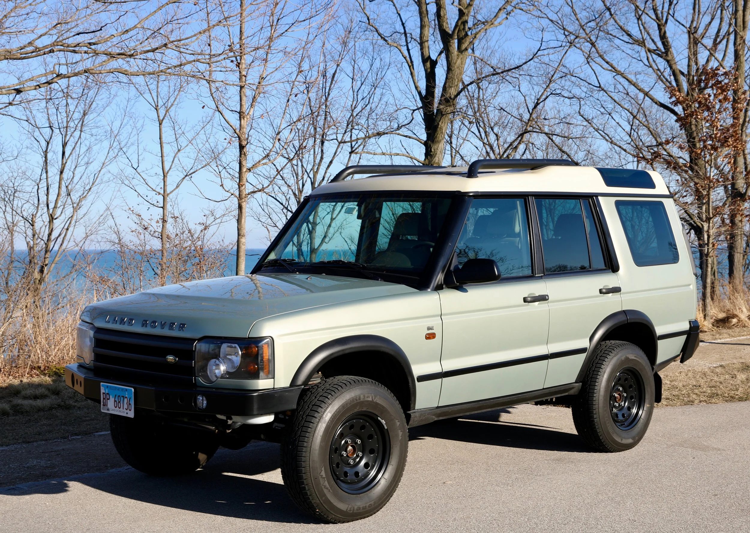 SOLD 2004 Land Rover Discovery II