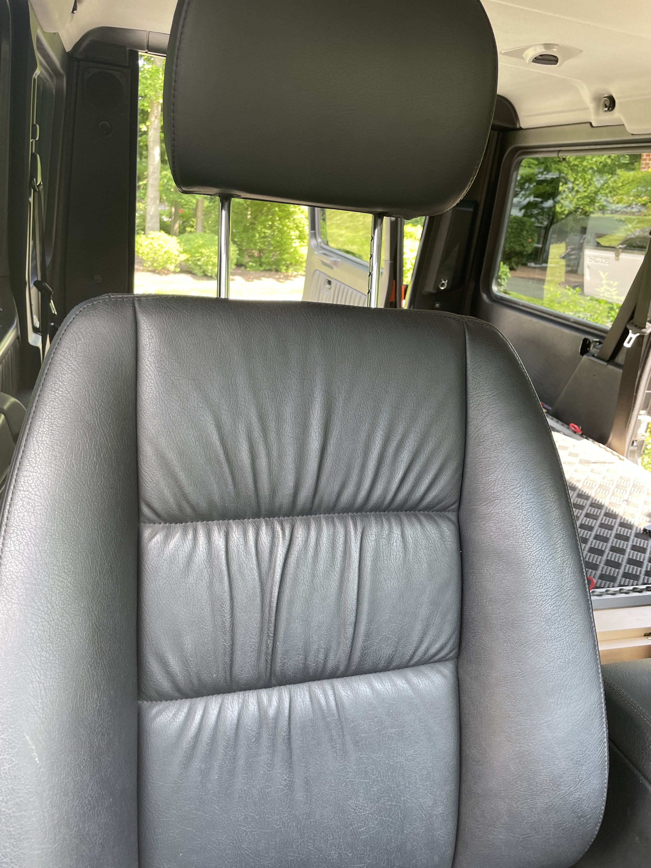 224 PS Front Seat.JPG
