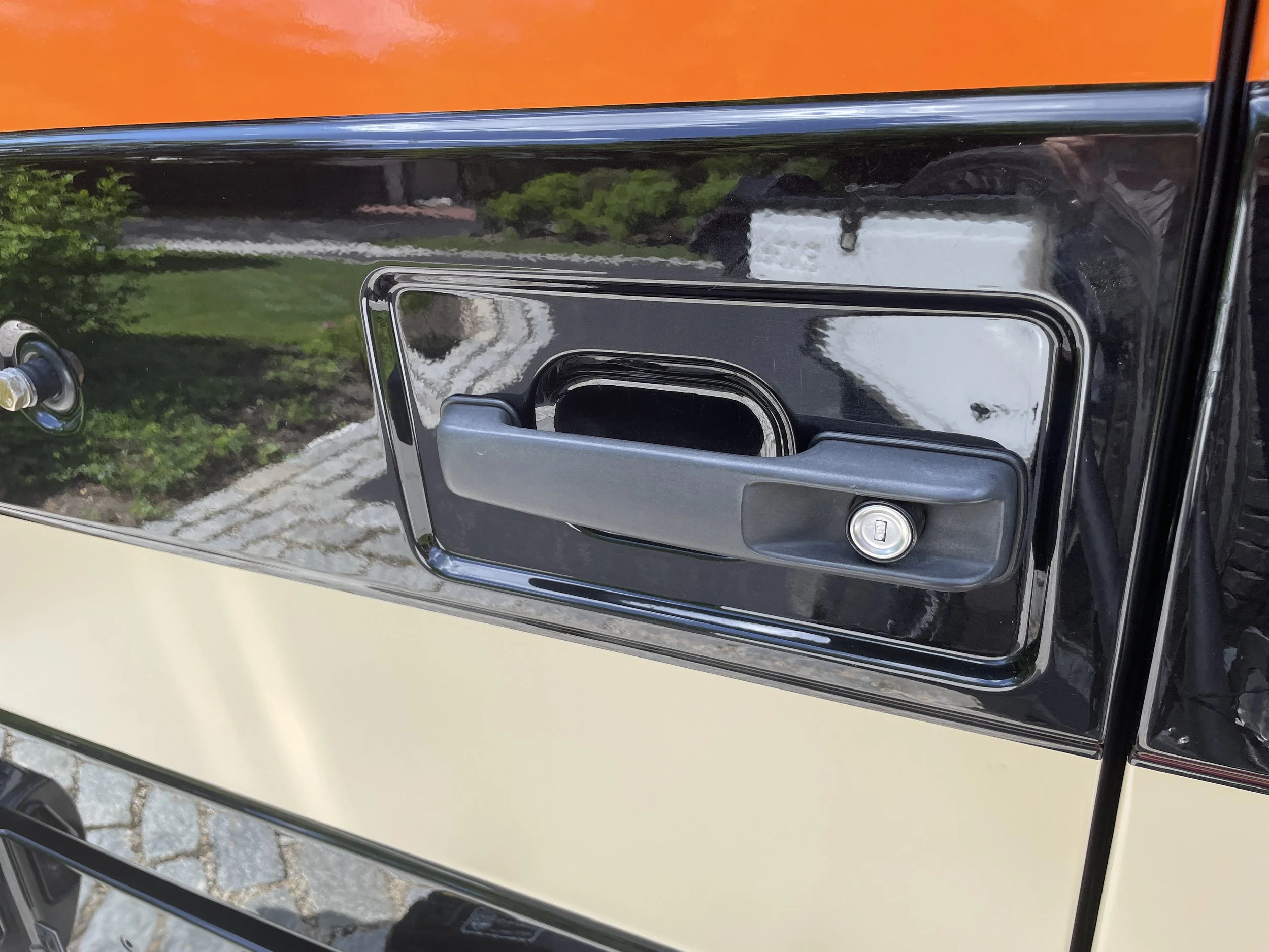 125 Rear Handle.JPG