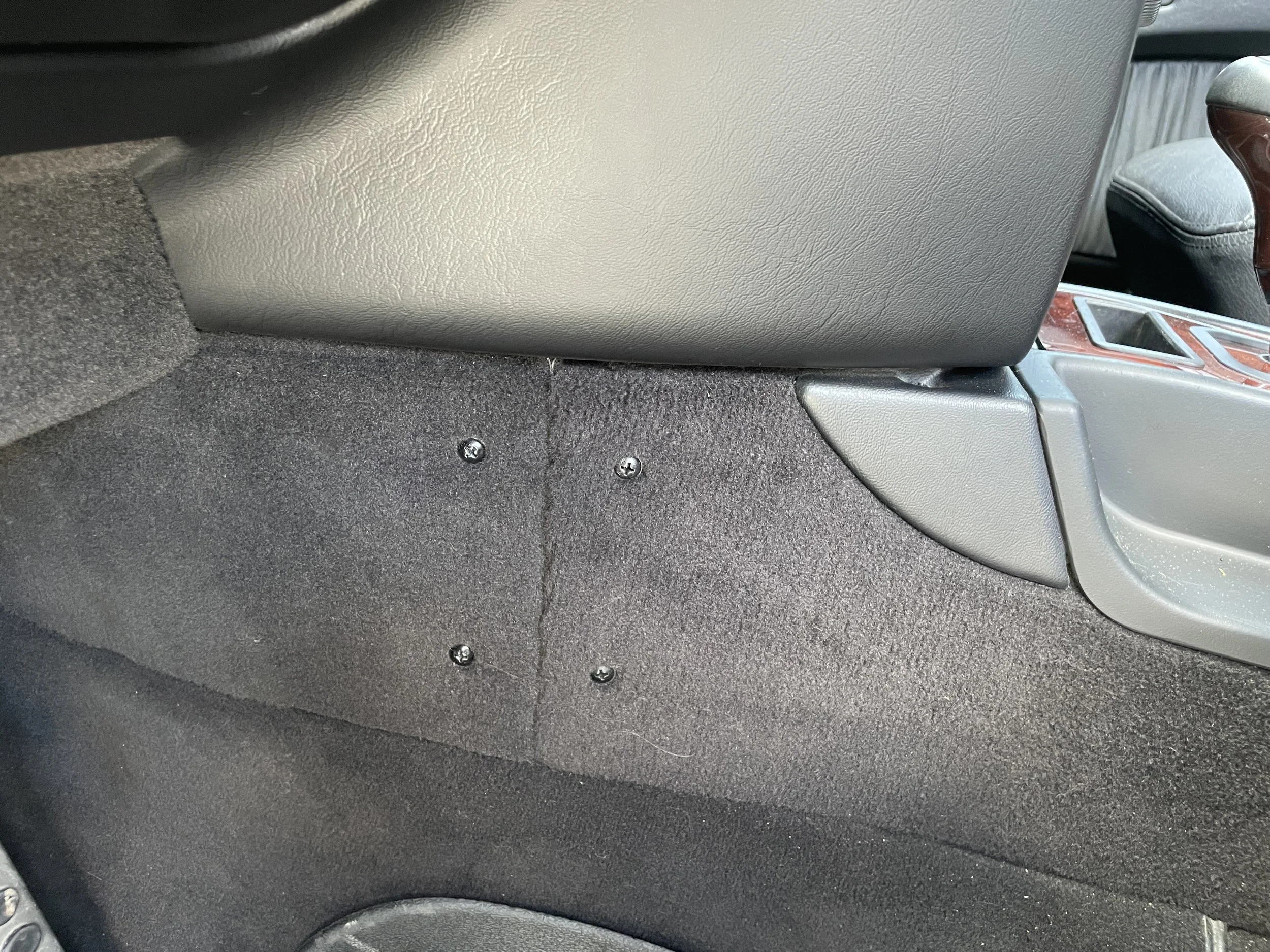 350 DS Dash Lower.JPG
